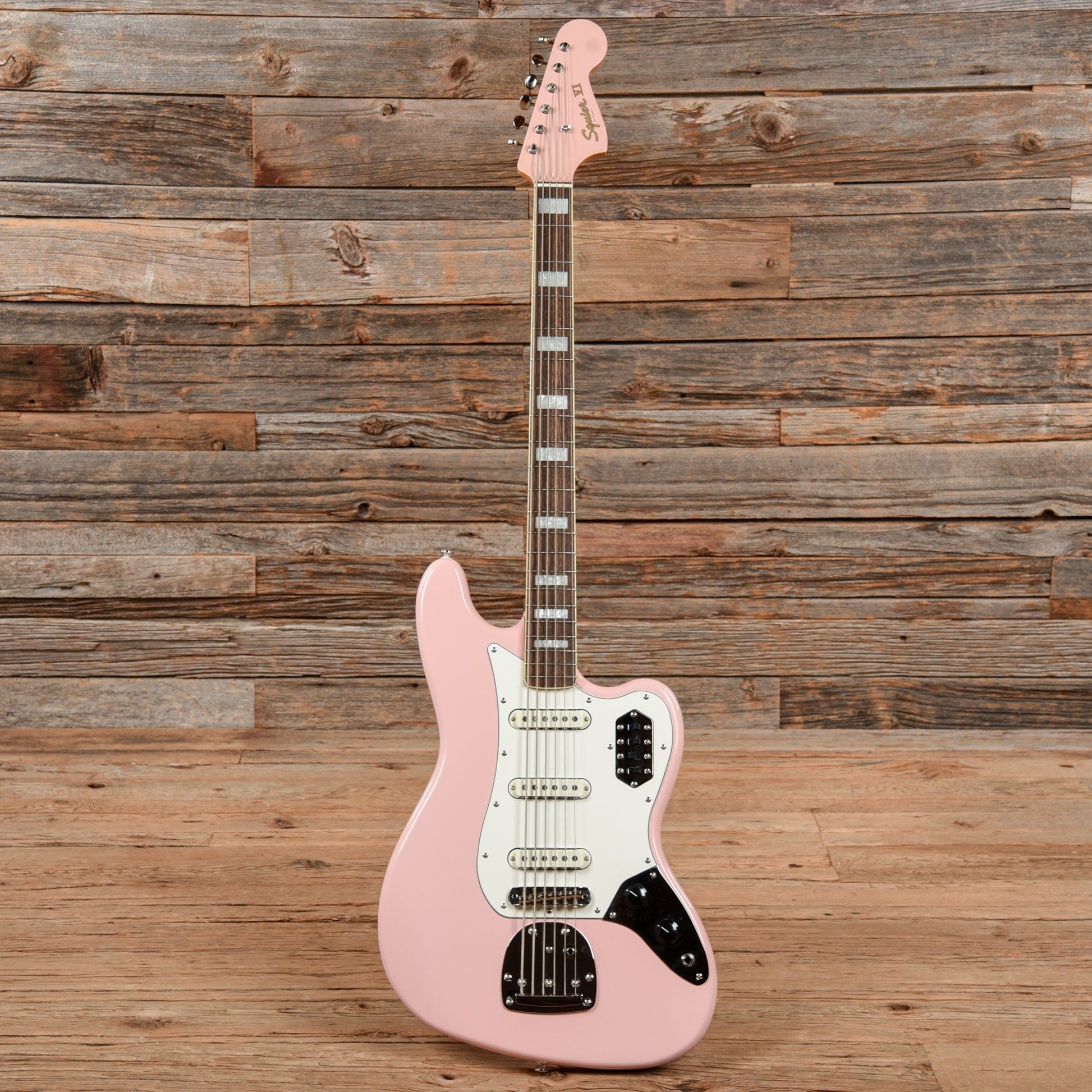 Squier Classic Vibe Bass VI Shell Pink 2021 Bass Guitars / 5-String or More