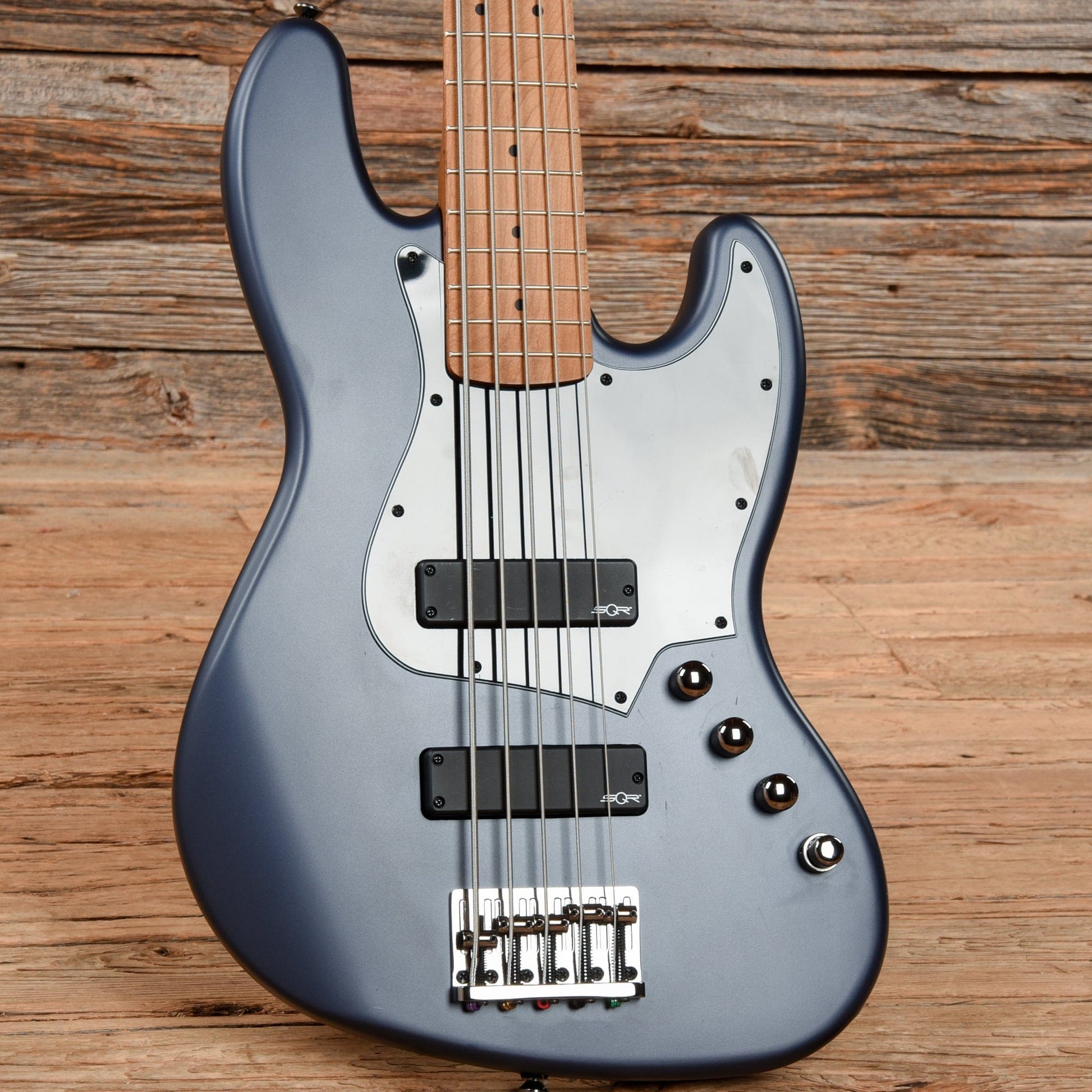 Squier Contemporary Active Jazz Bass HH V Midnight Satin 2020 Bass Guitars / 5-String or More