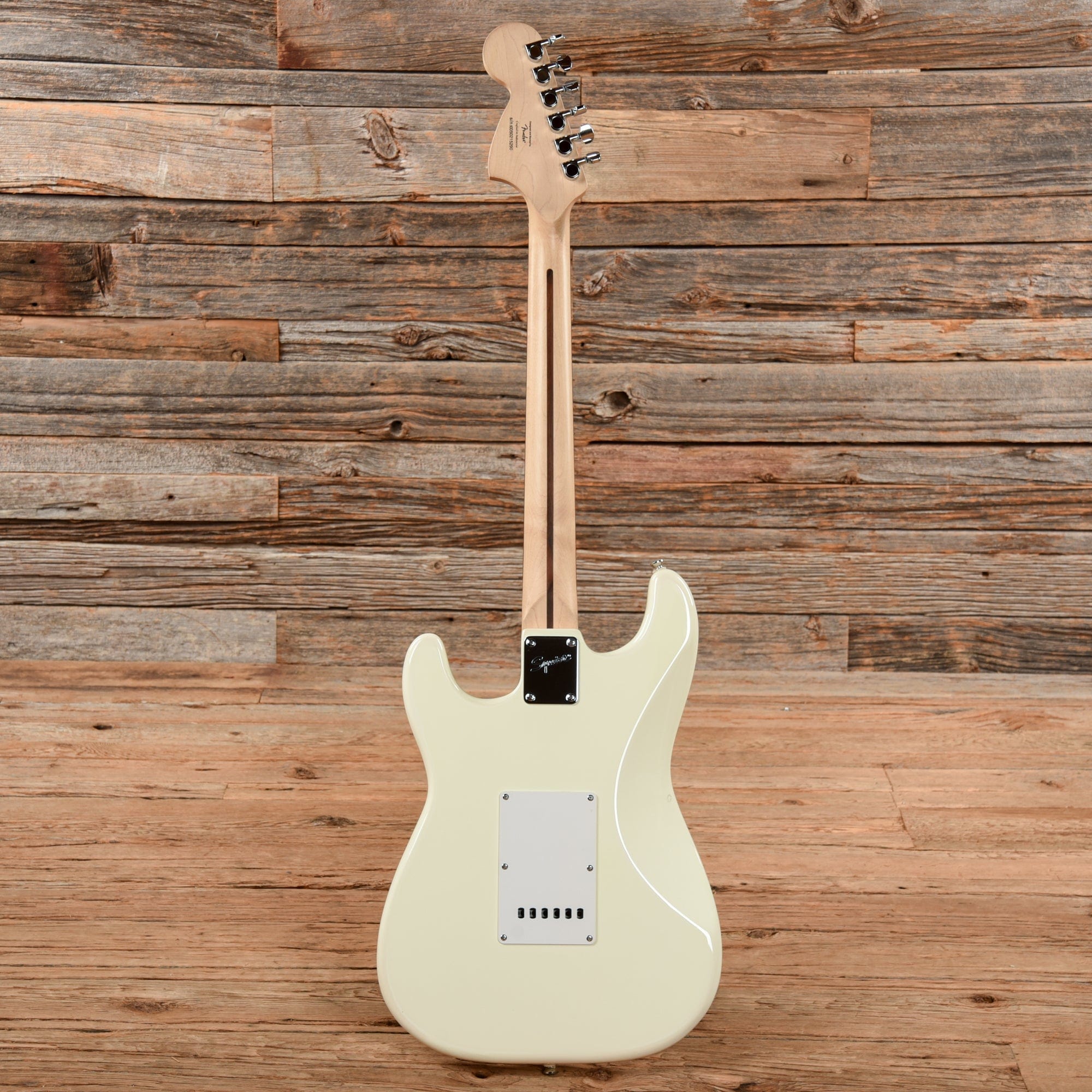 Squier Affinity Stratocaster White Electric Guitars / Solid Body