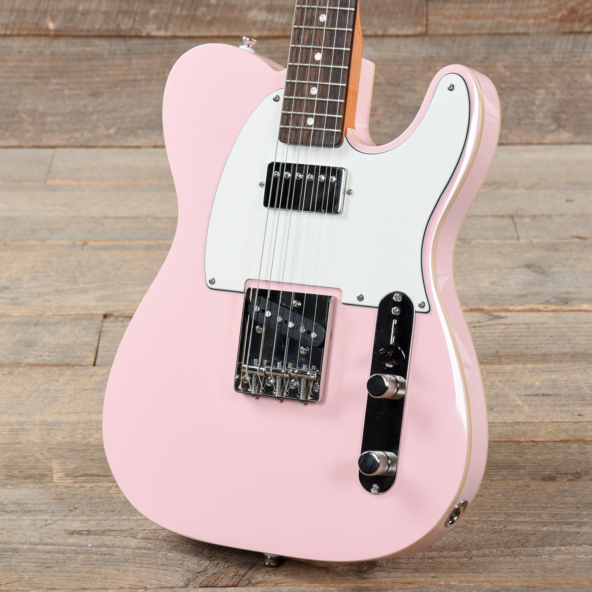 Squier Classic Vibe 60s Custom Telecaster HS Shell Pink Electric Guitars / Solid Body