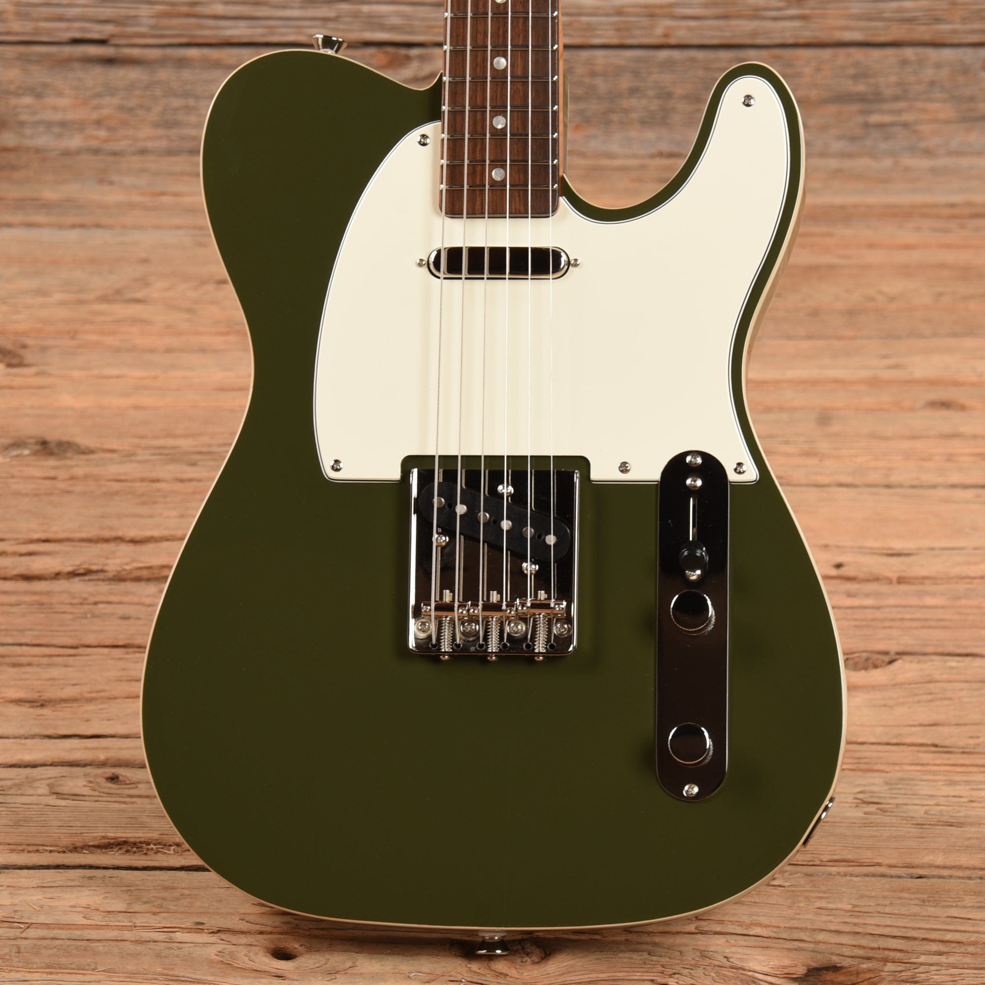 Squier Classic Vibe '60s Custom Telecaster Olive Electric Guitars / Solid Body