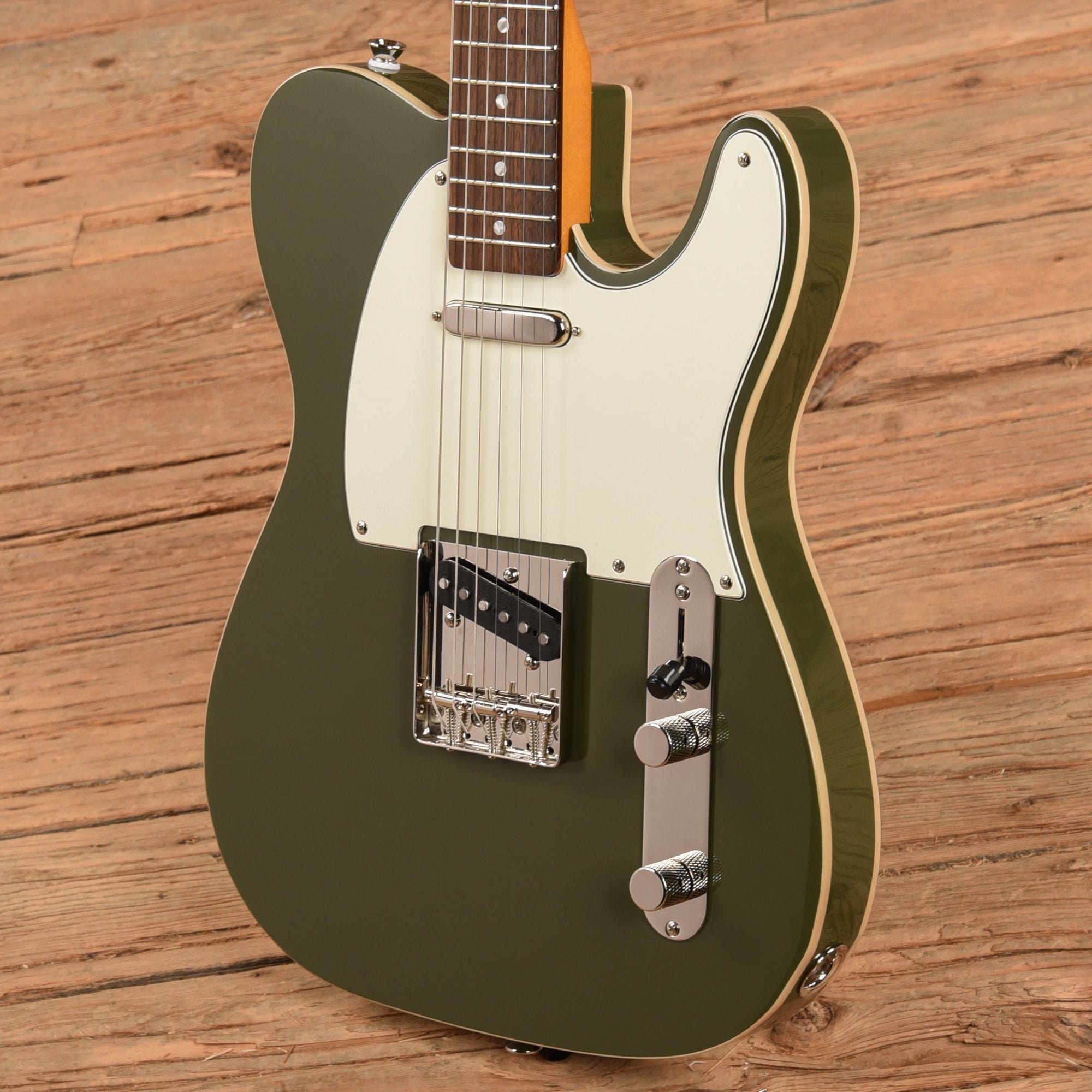 Squier Classic Vibe '60s Custom Telecaster Olive Electric Guitars / Solid Body