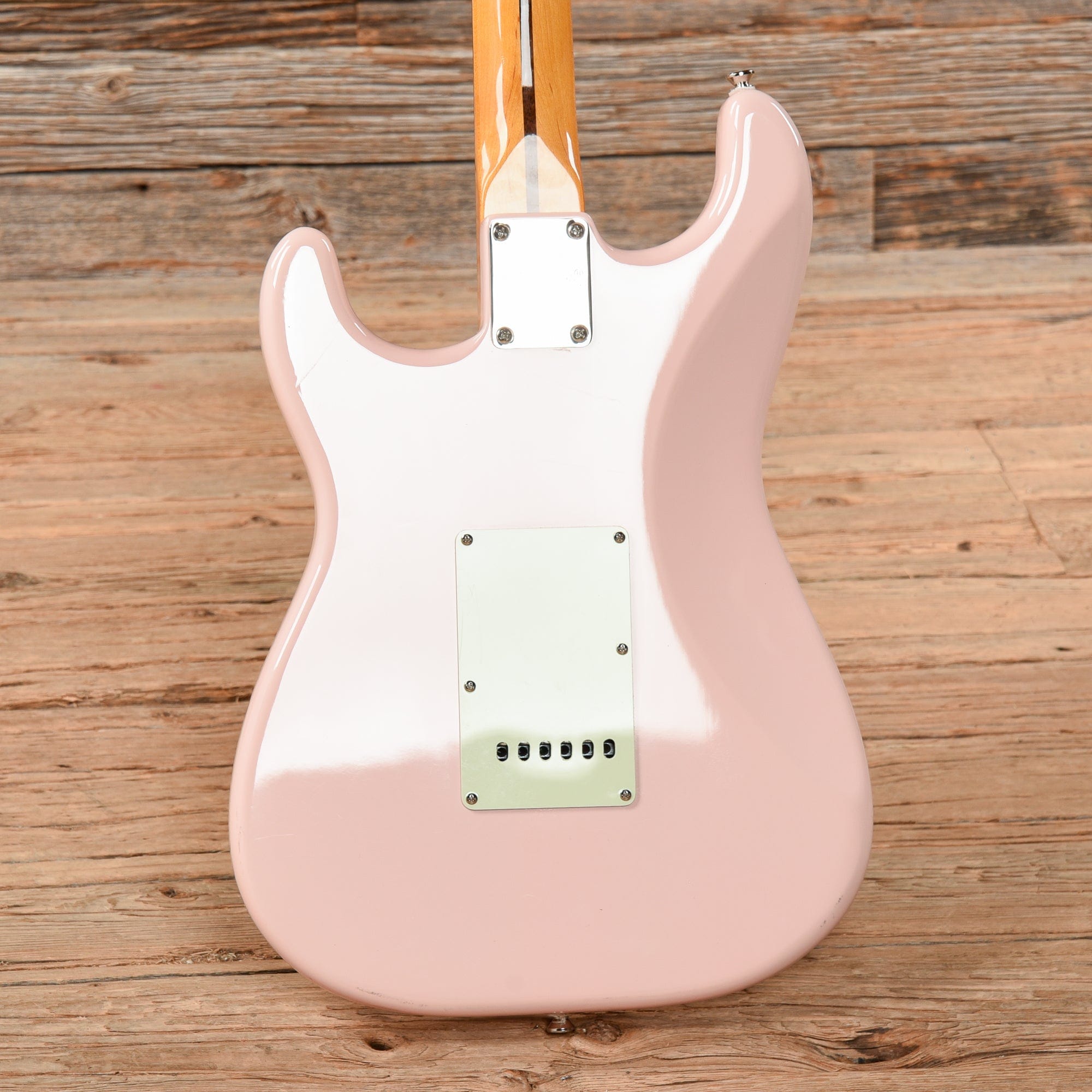 Squier Classic Vibe '60s Stratocaster Shell Pink 2020 Electric Guitars / Solid Body