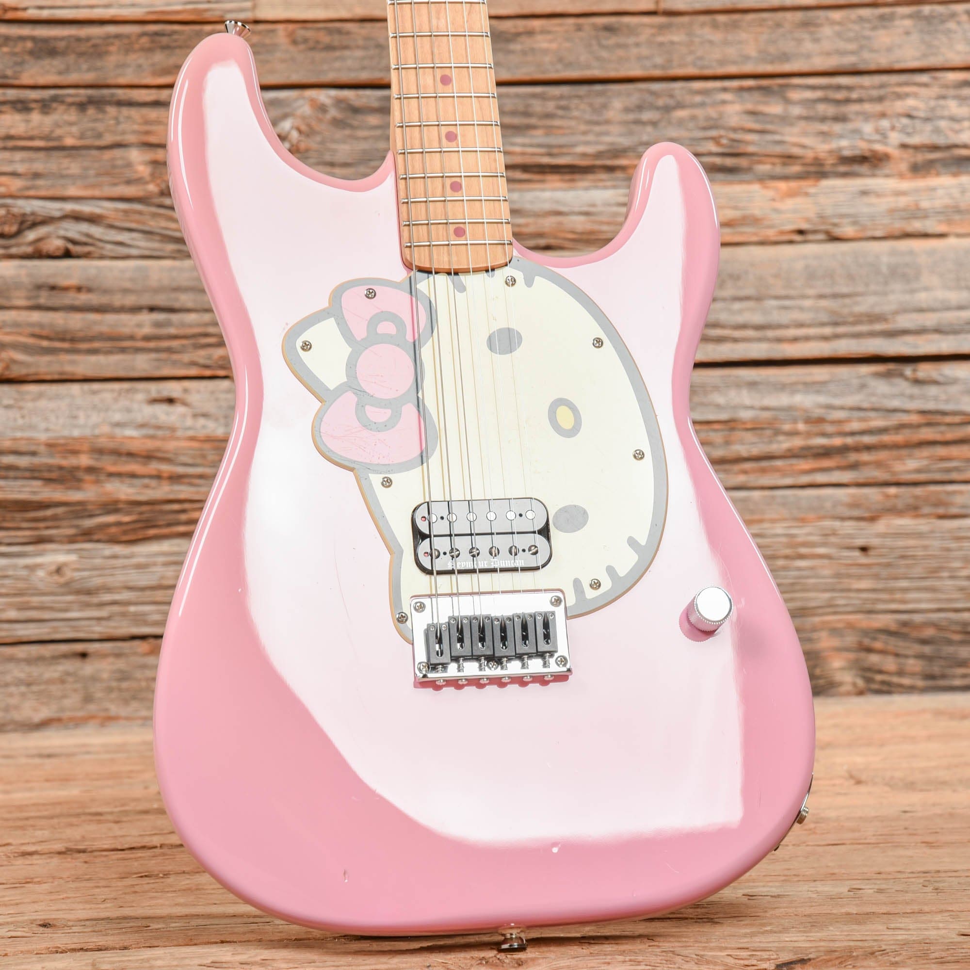 Squier Hello Kitty Stratocaster Pink 2006 Electric Guitars / Solid Body