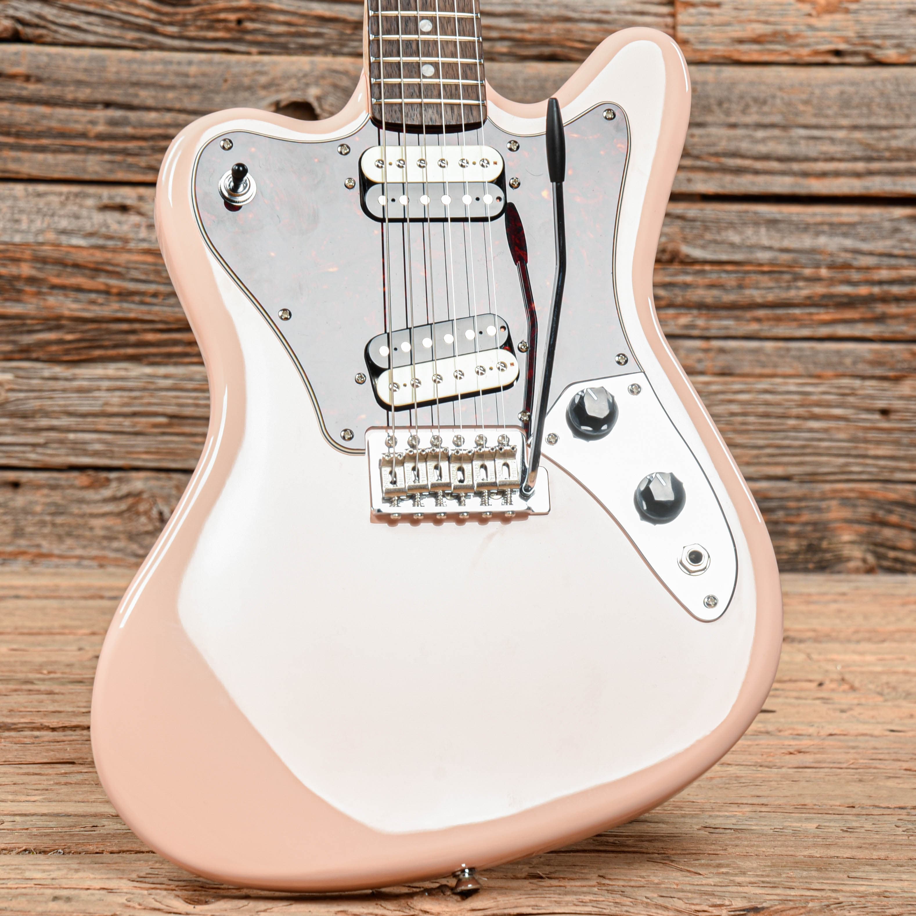 Squier Squier Paranormal Super-Sonic Shell Pink 2021 Electric Guitars / Solid Body