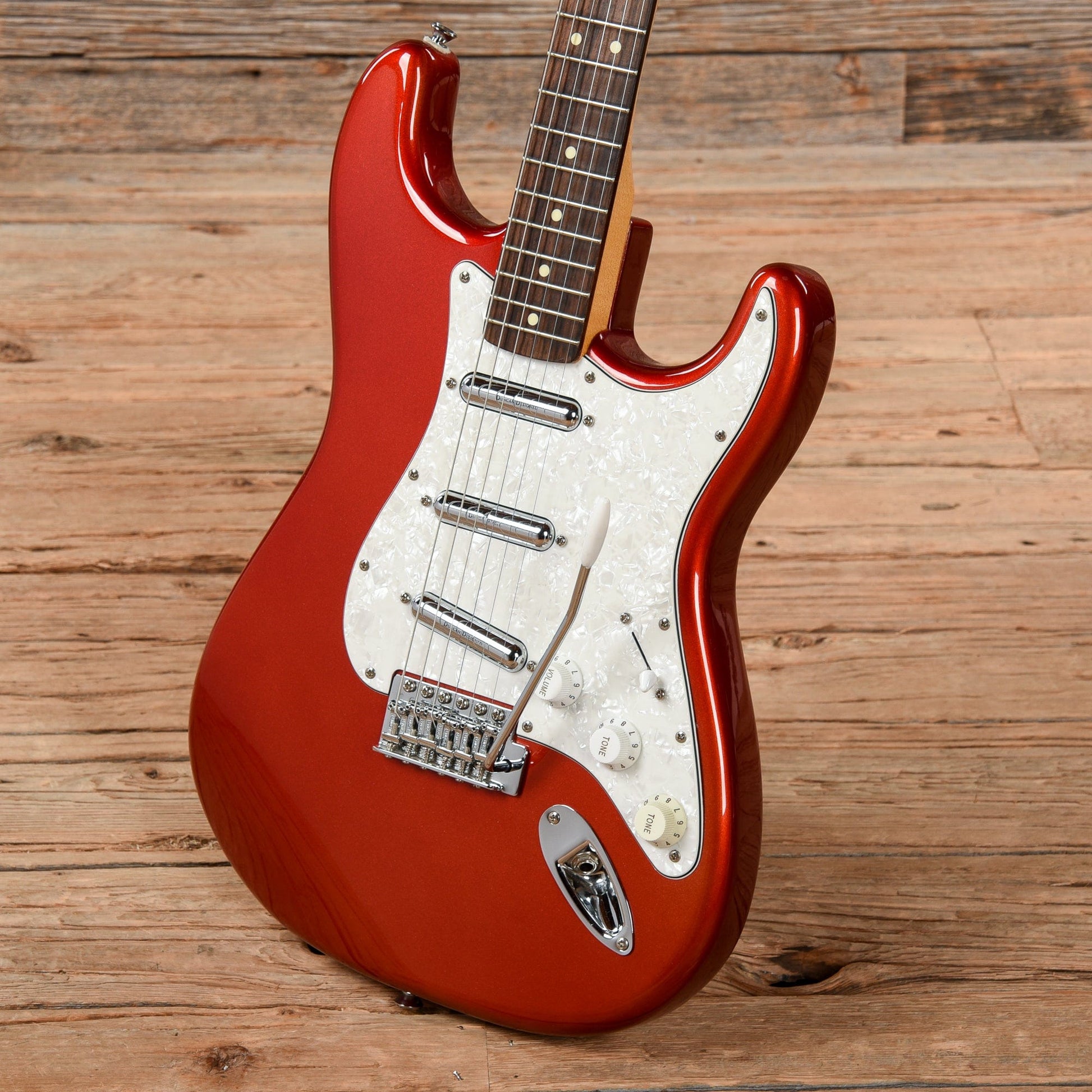 Squier Vintage Modified Surf Stratocaster Metallic Red 2013 Electric Guitars / Solid Body