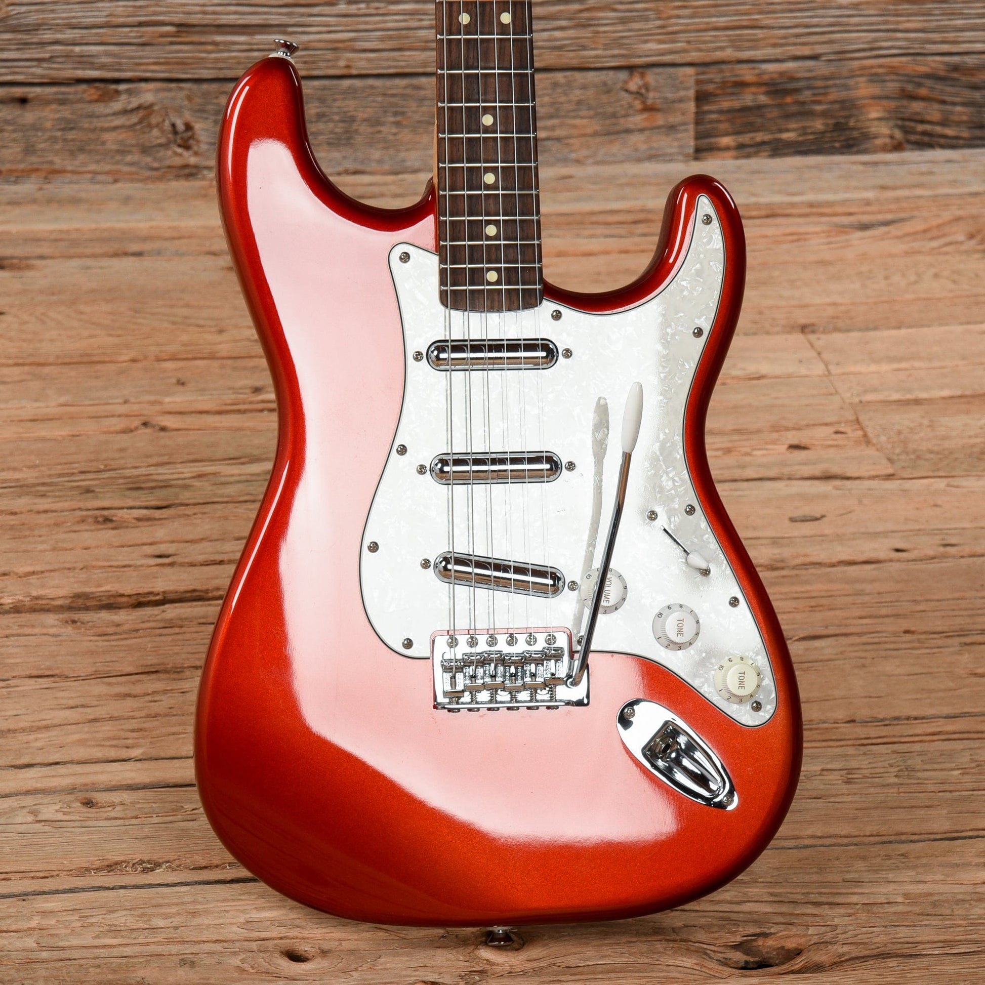 Squier Vintage Modified Surf Stratocaster Metallic Red 2013 Electric Guitars / Solid Body