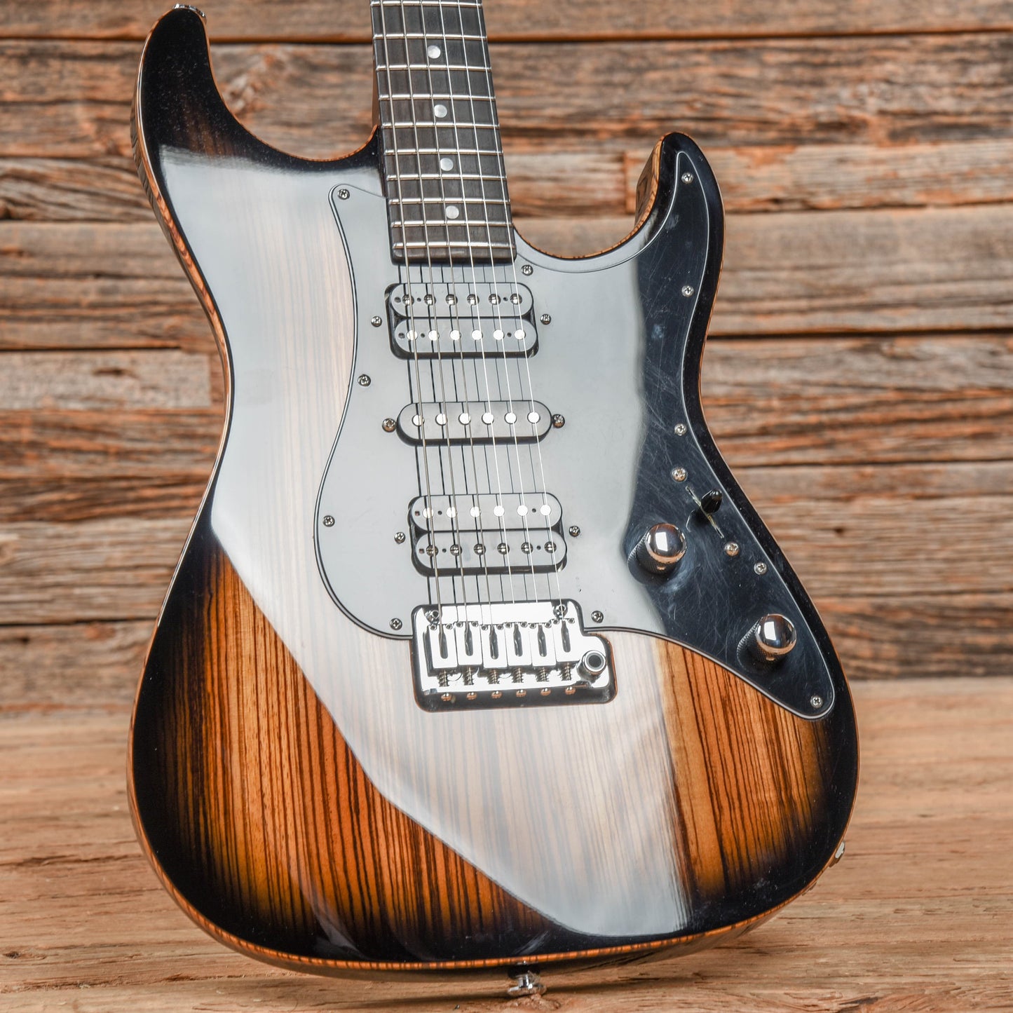 Suhr Standard Black Burst 2015 Electric Guitars / Solid Body