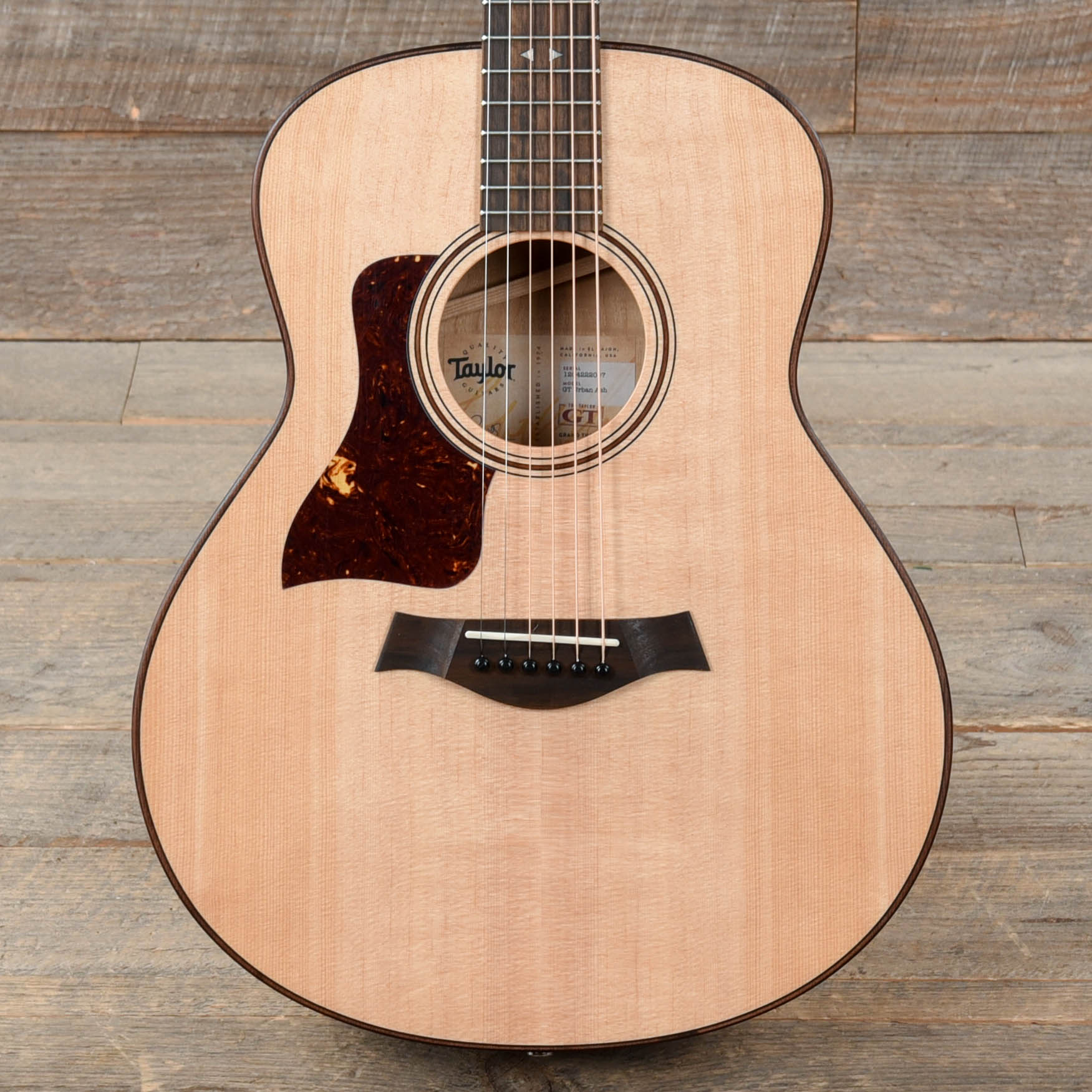 Taylor gt store left handed