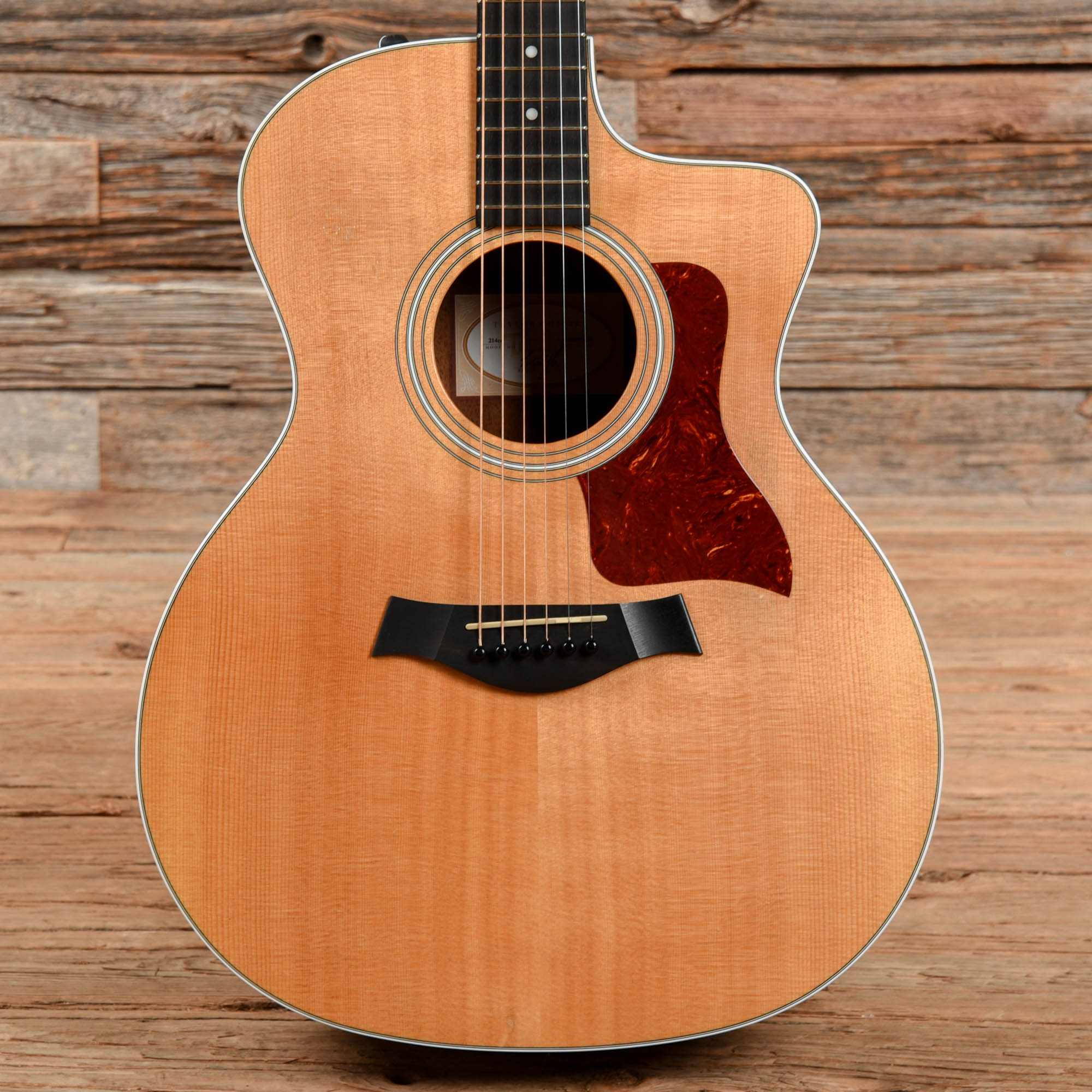 Taylor 214ce Natural 2015 – Chicago Music Exchange