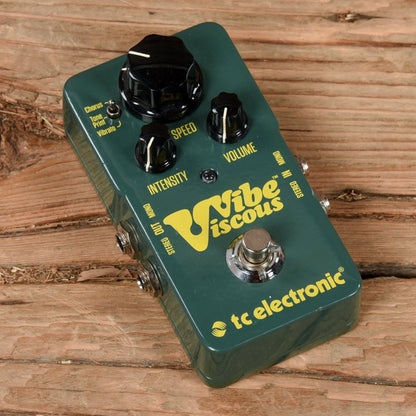 TC Electronic Viscous Vibe Effects and Pedals / Chorus and Vibrato