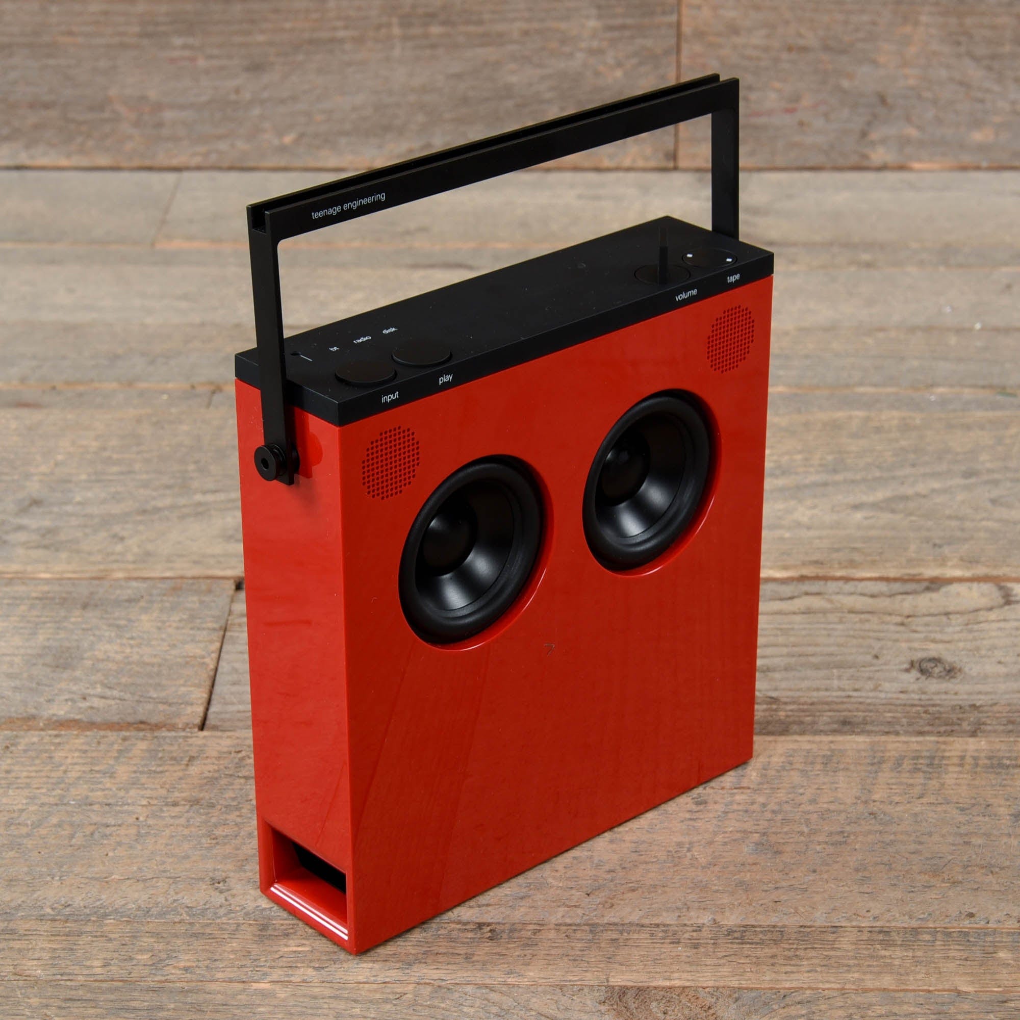 Teenage Engineering OB-4 Magic Radio Red Pro Audio / Portable PA Systems