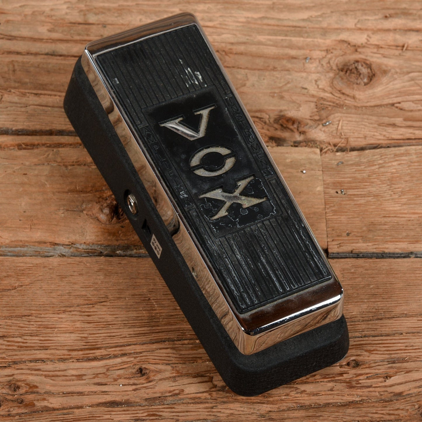 Vox V847 Wah Effects and Pedals / Wahs and Filters