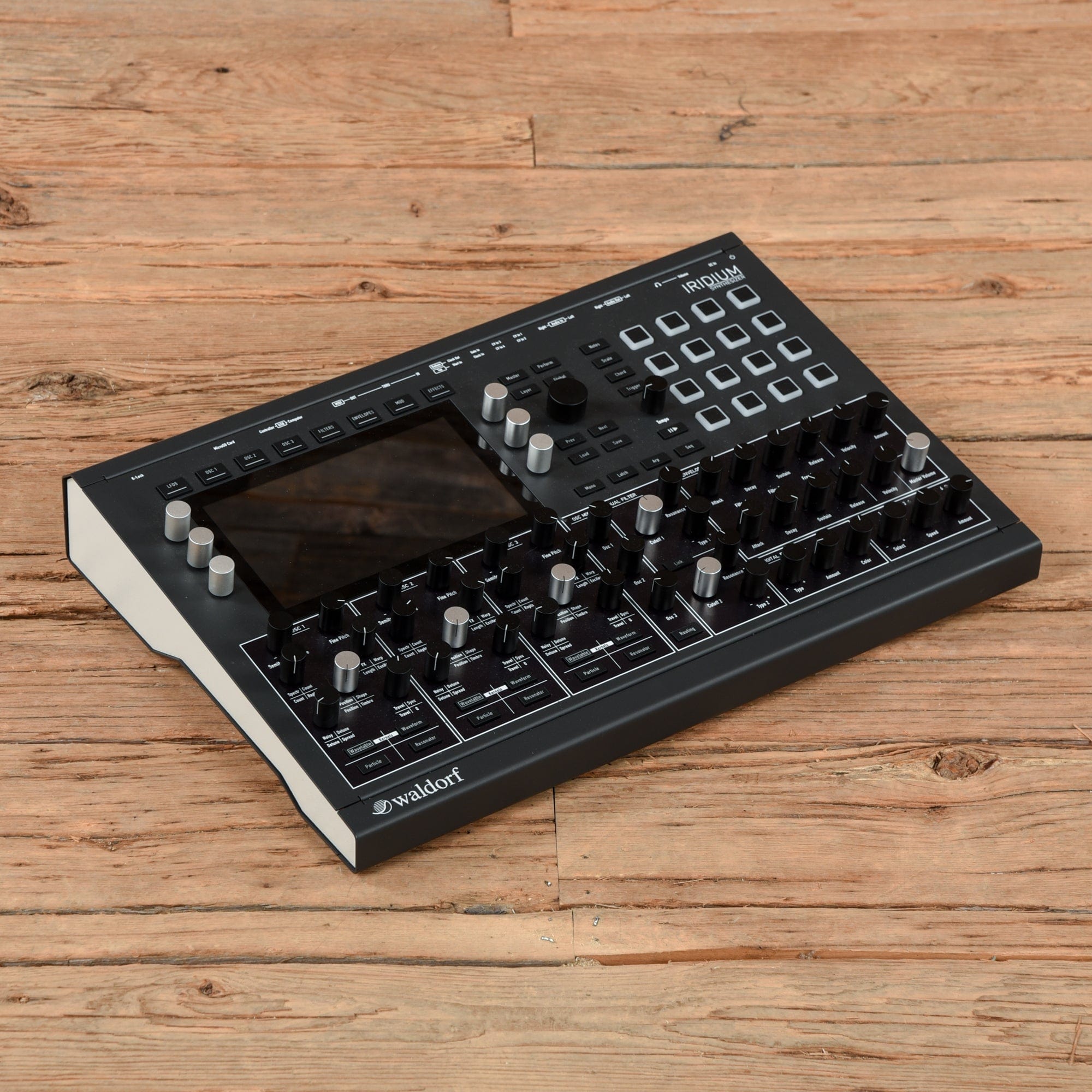 Waldorf Iridium Desktop Synthesizer – Chicago Music Exchange