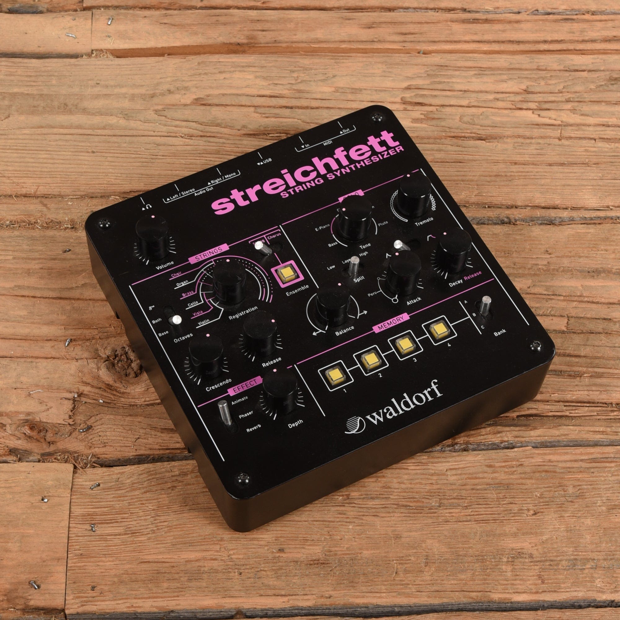 Waldorf Streichfett String Synthesizer – Chicago Music Exchange