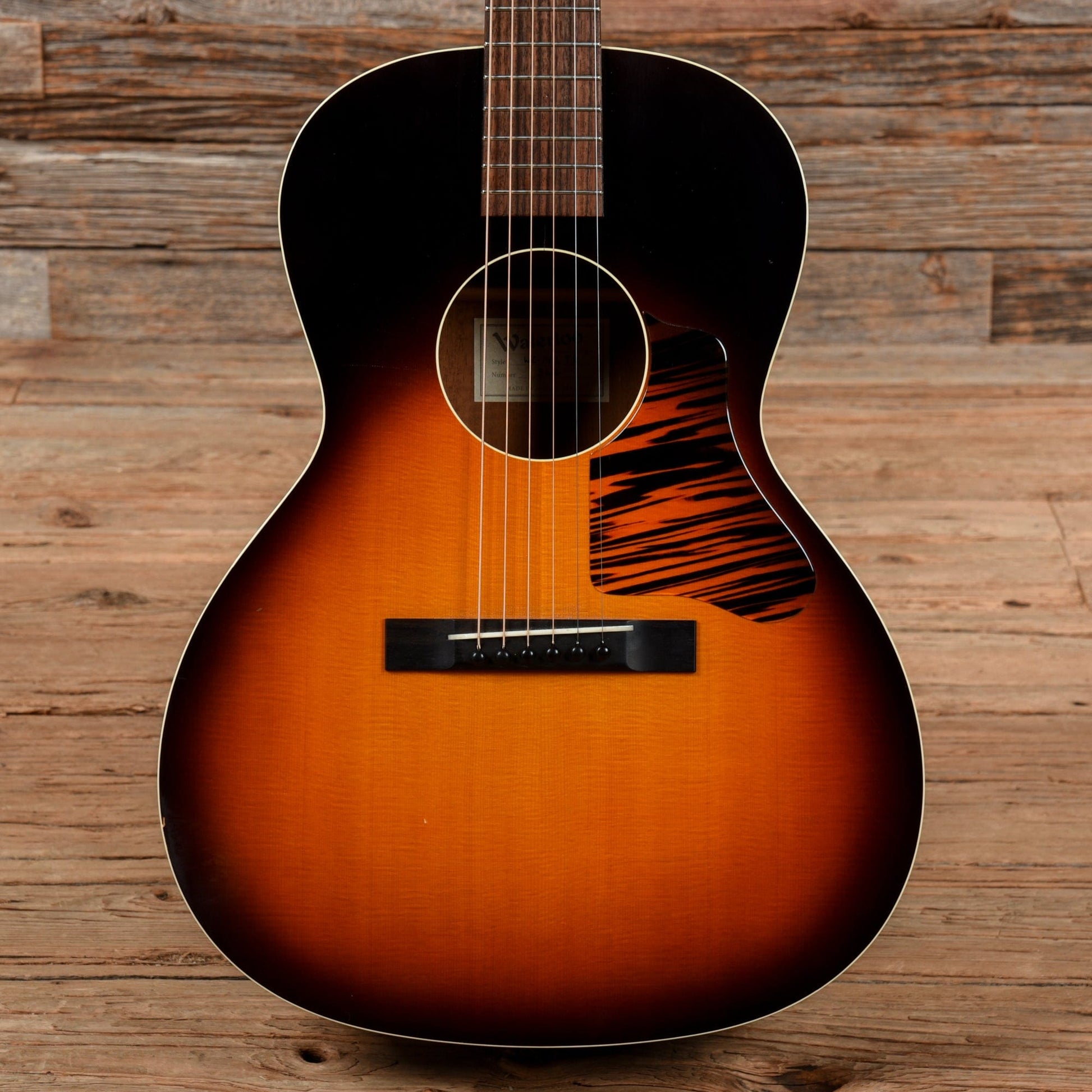 Waterloo W14-L TR Sunburst Acoustic Guitars / Parlor