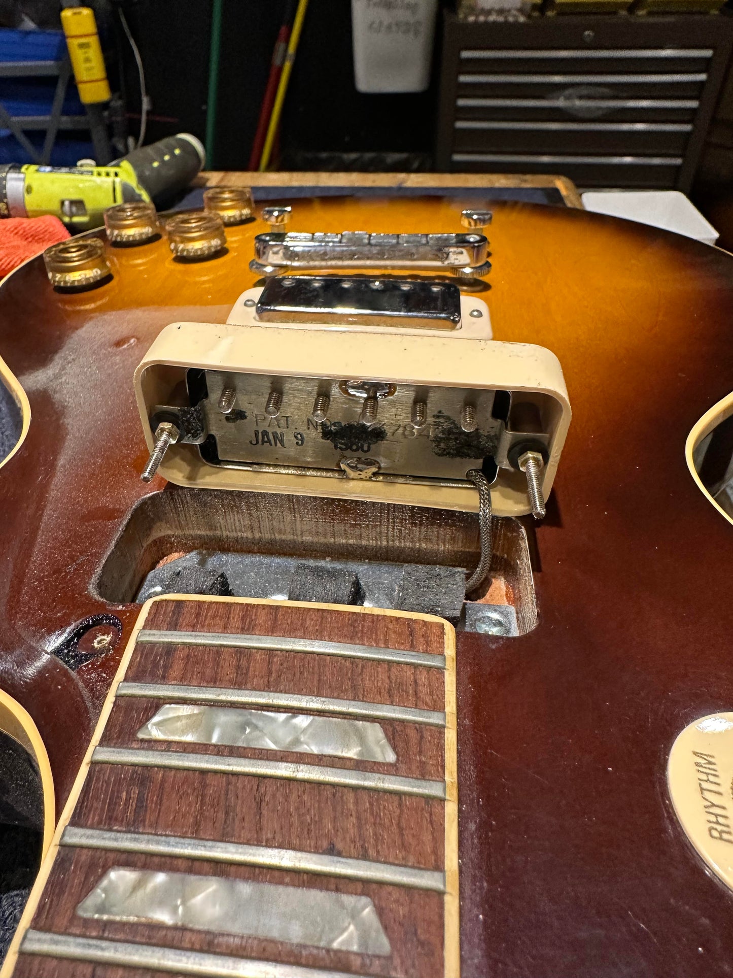 Gibson Les Paul Deluxe Sunburst 1980