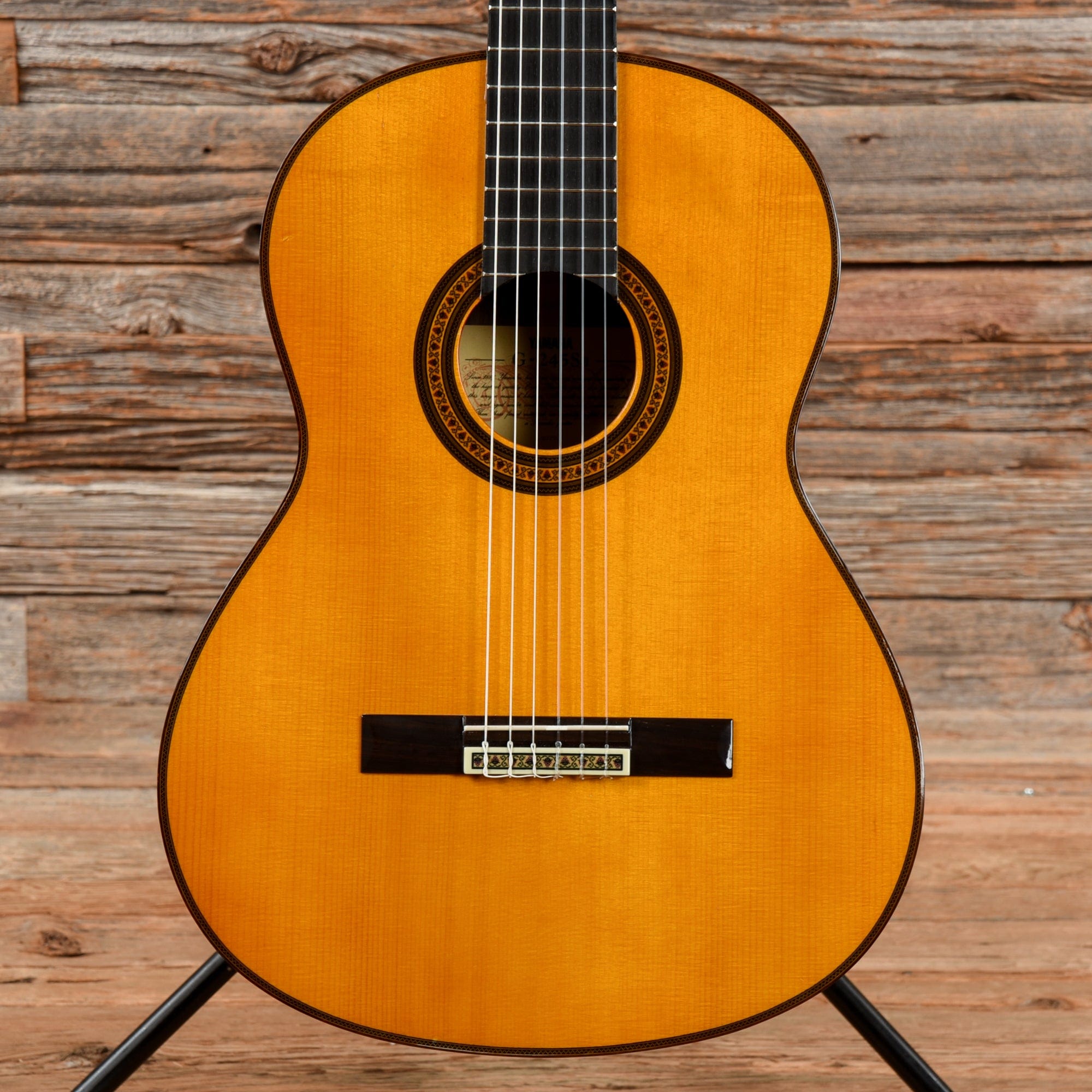 Yamaha g245s shop classical guitar