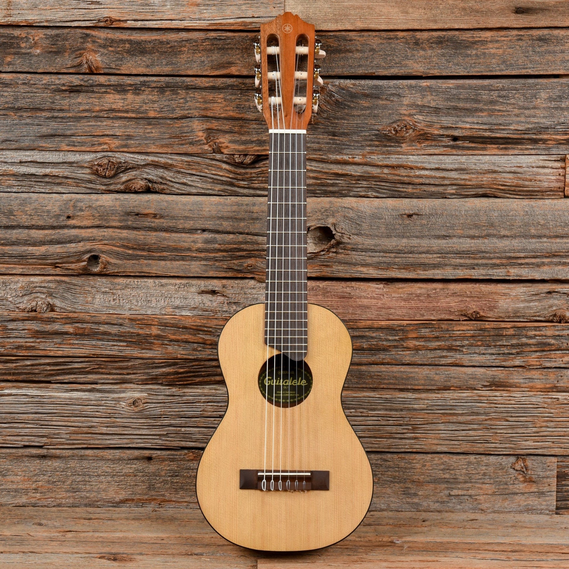 Yamaha GL-1 Guitalele Natural Acoustic Guitars / Classical