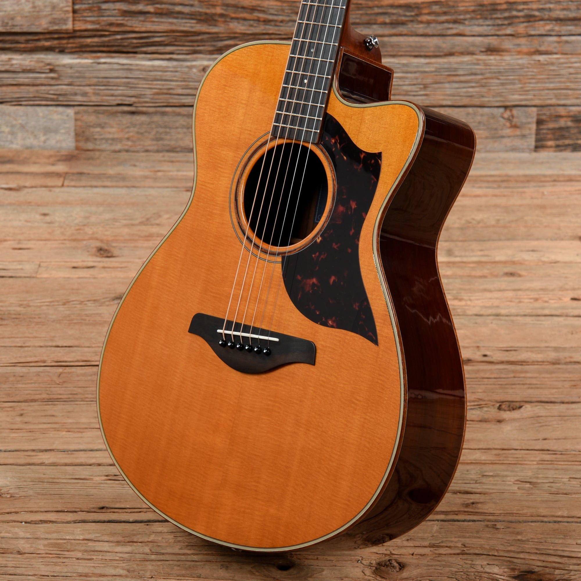 Yamaha A3R-VN Dreadnought with Electronics Vintage Natural 2019 Acoustic Guitars / Dreadnought