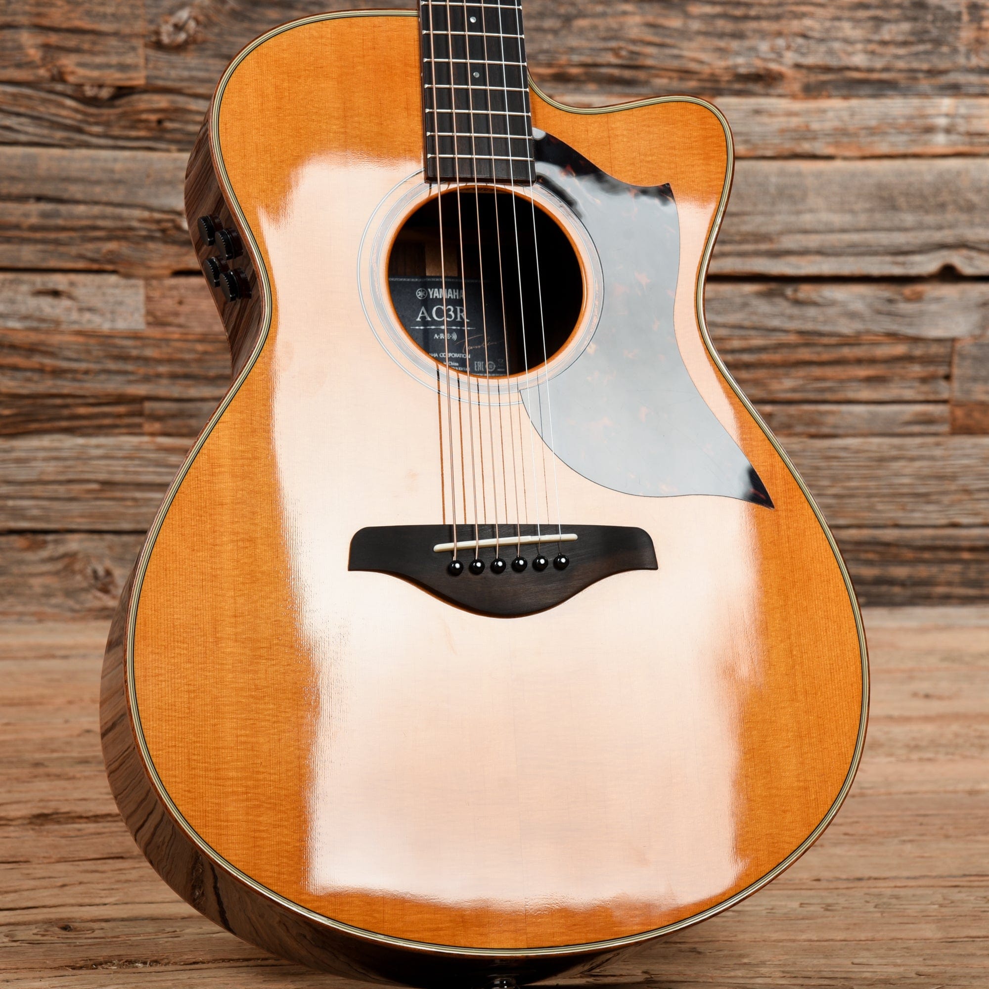 Yamaha A3R-VN Dreadnought with Electronics Vintage Natural 2019 Acoustic Guitars / Dreadnought