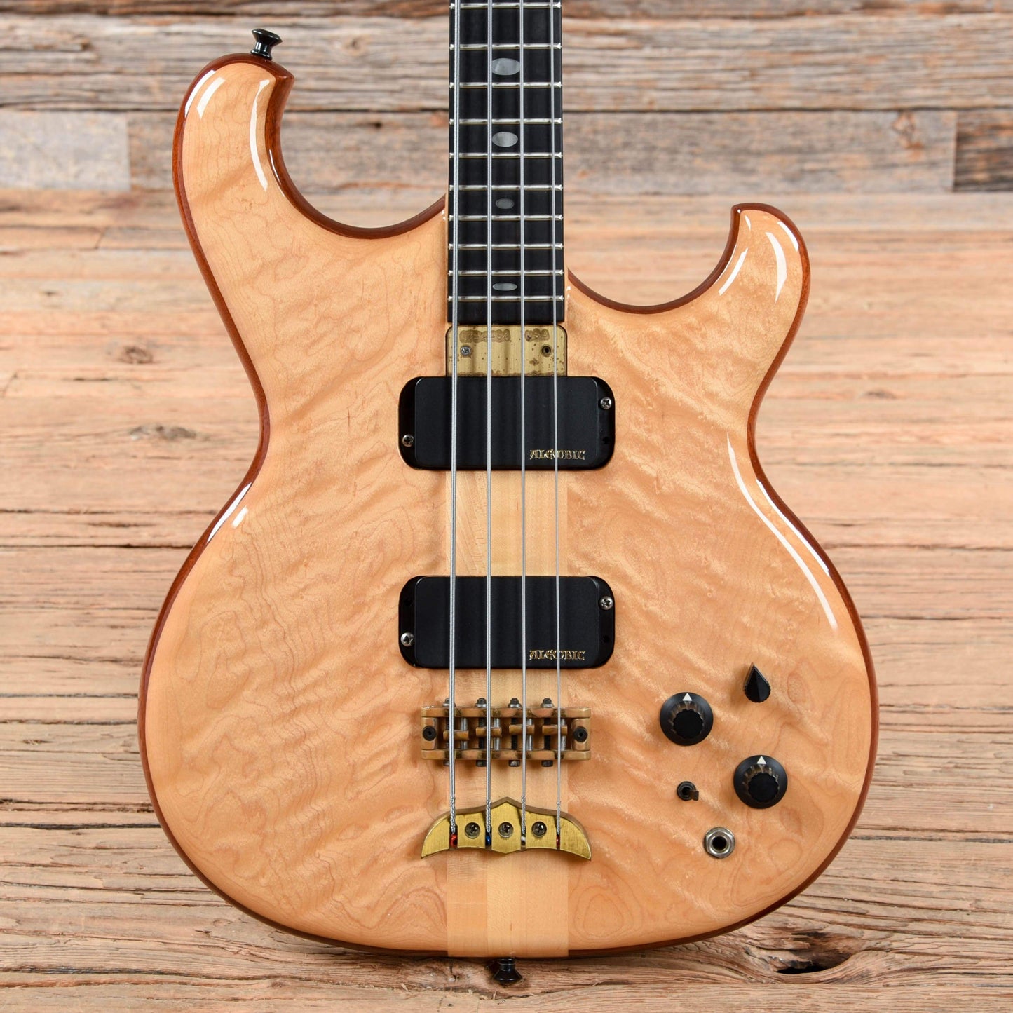 Alembic Spoiler 4 Natural Maple 1987 Bass Guitars / Short Scale