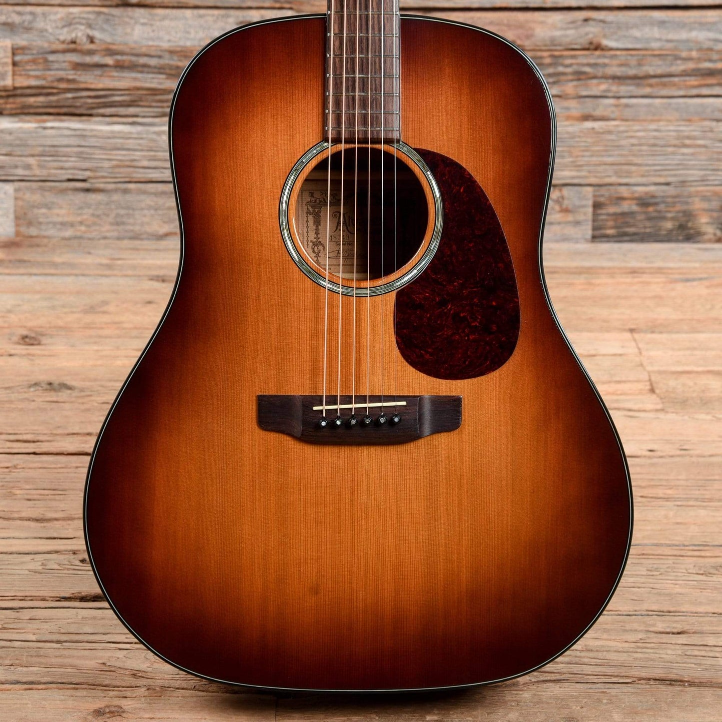 Alvarez Yairi DY-60 Sunburst Acoustic Guitars / Dreadnought