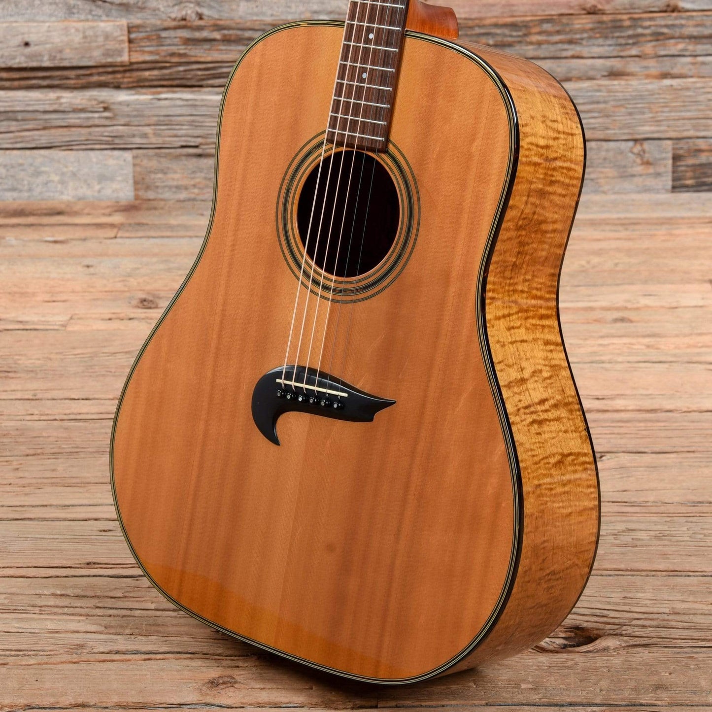 Alvarez Yairi DY-70 Natural Acoustic Guitars / Dreadnought