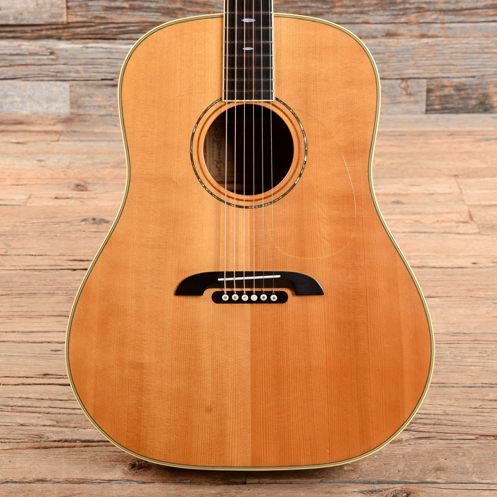 Alvarez Yairi DY-84K Natural Acoustic Guitars / Dreadnought