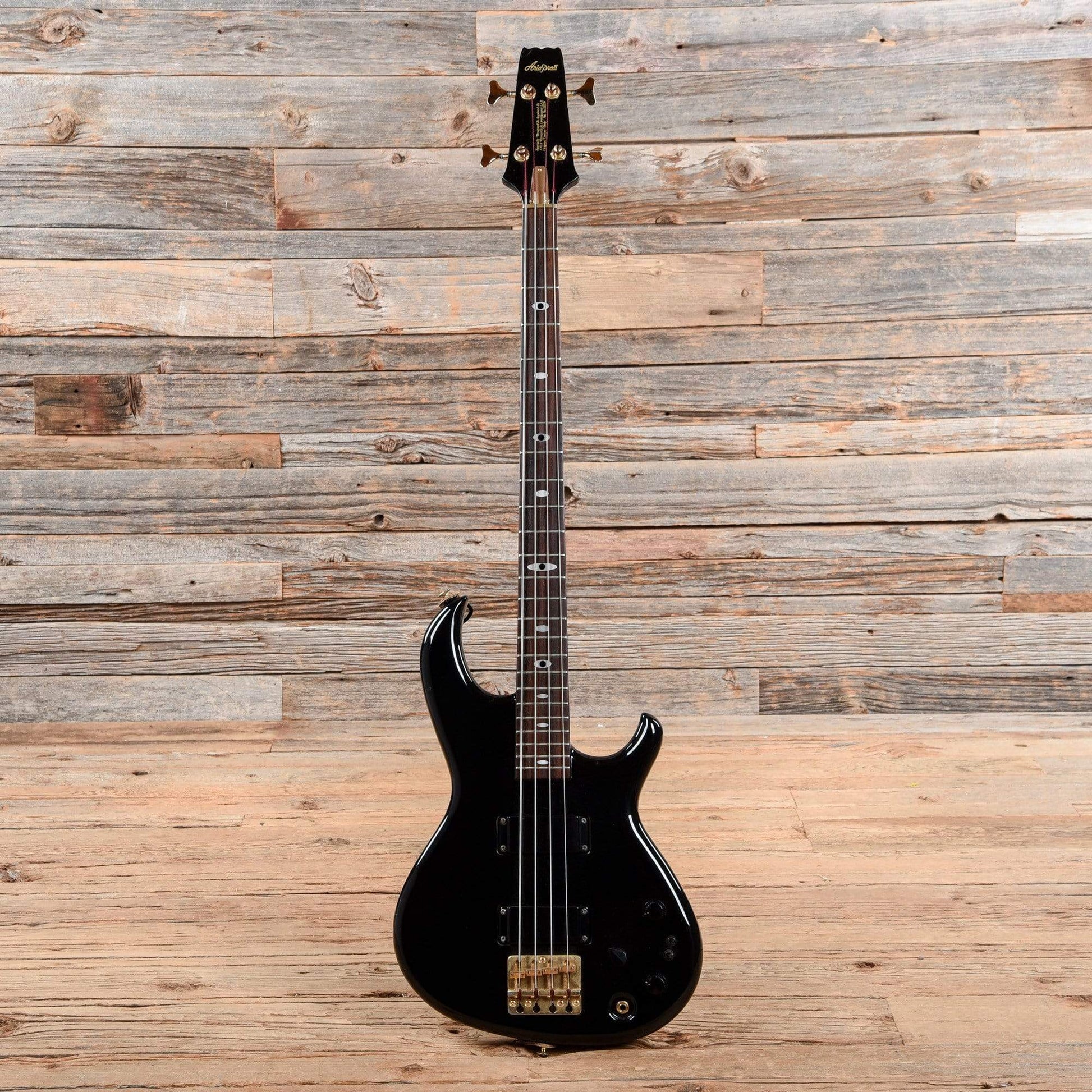 Aria SB Black 1980s Bass Guitars / Short Scale