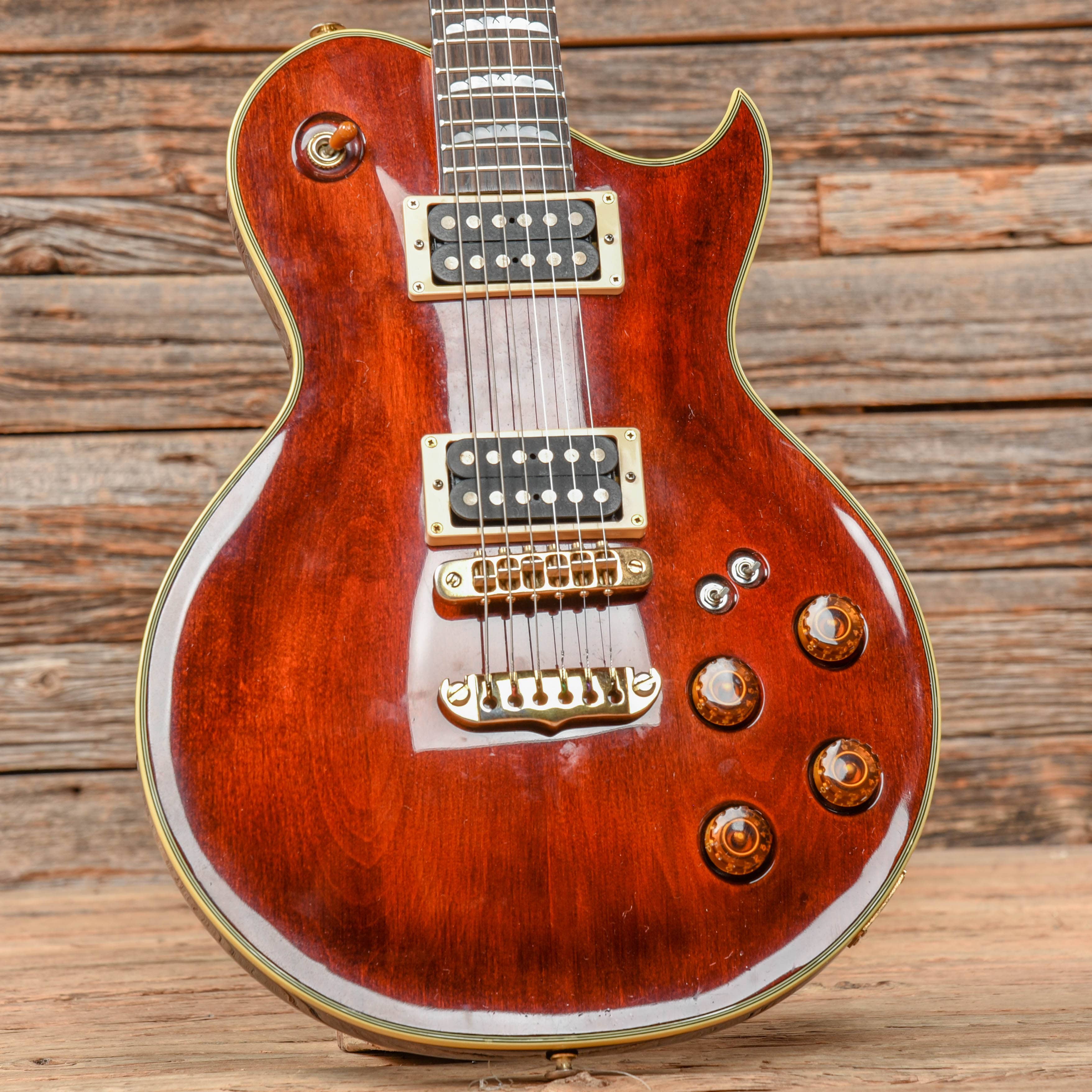 Aria Pro II PE-R80 Sunburst 1982 – Chicago Music Exchange