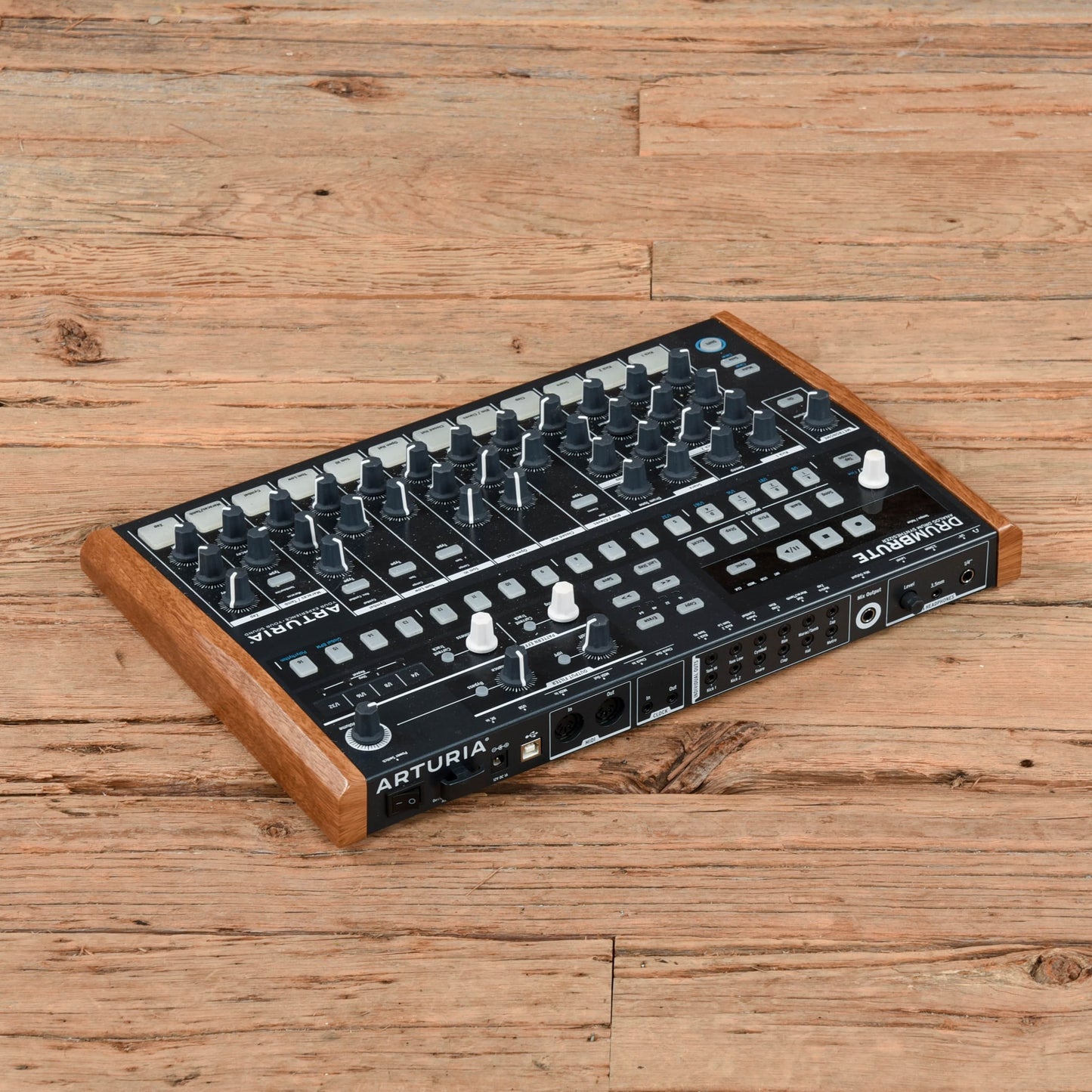 Arturia DrumBrute Analog Drum Machine and Sequencer Drums and Percussion / Drum Machines and Samplers