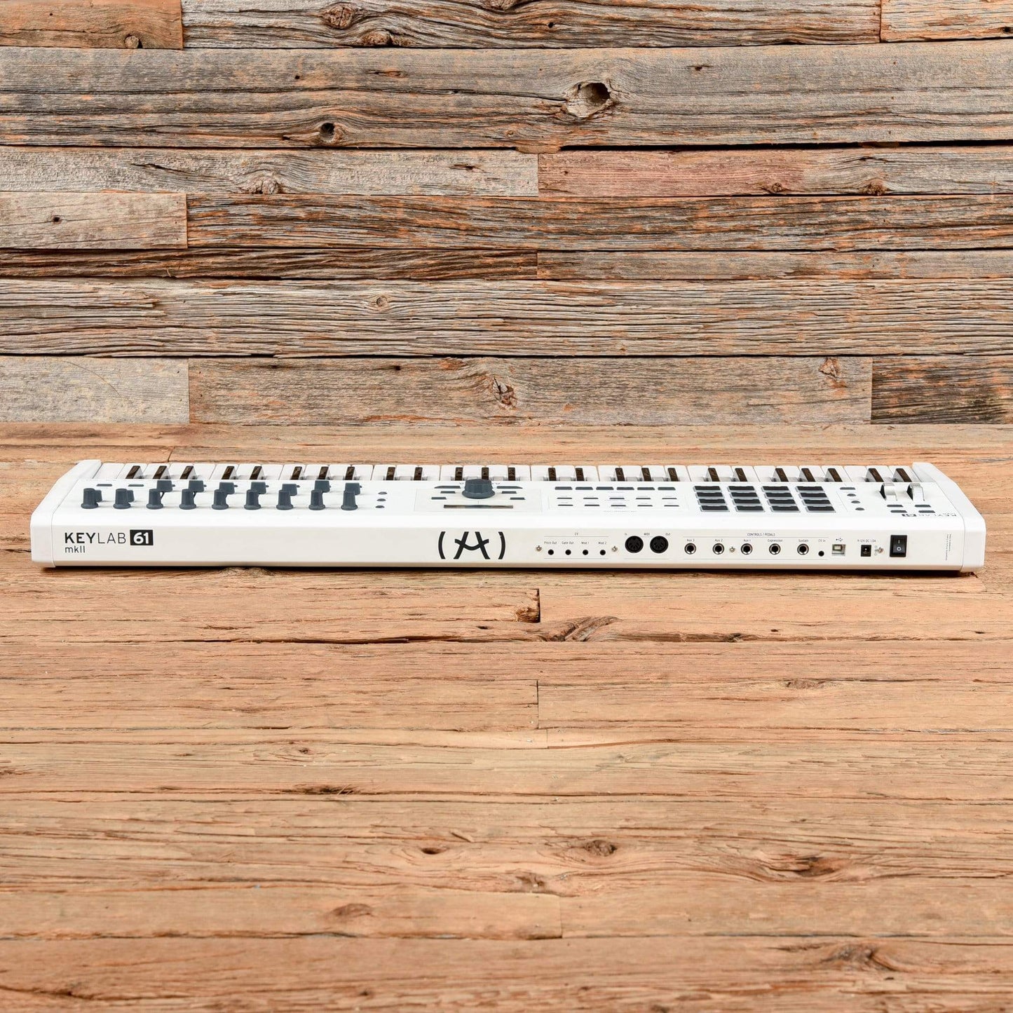 Arturia KeyLab 61 MkII MIDI Controller Keyboards and Synths / Controllers