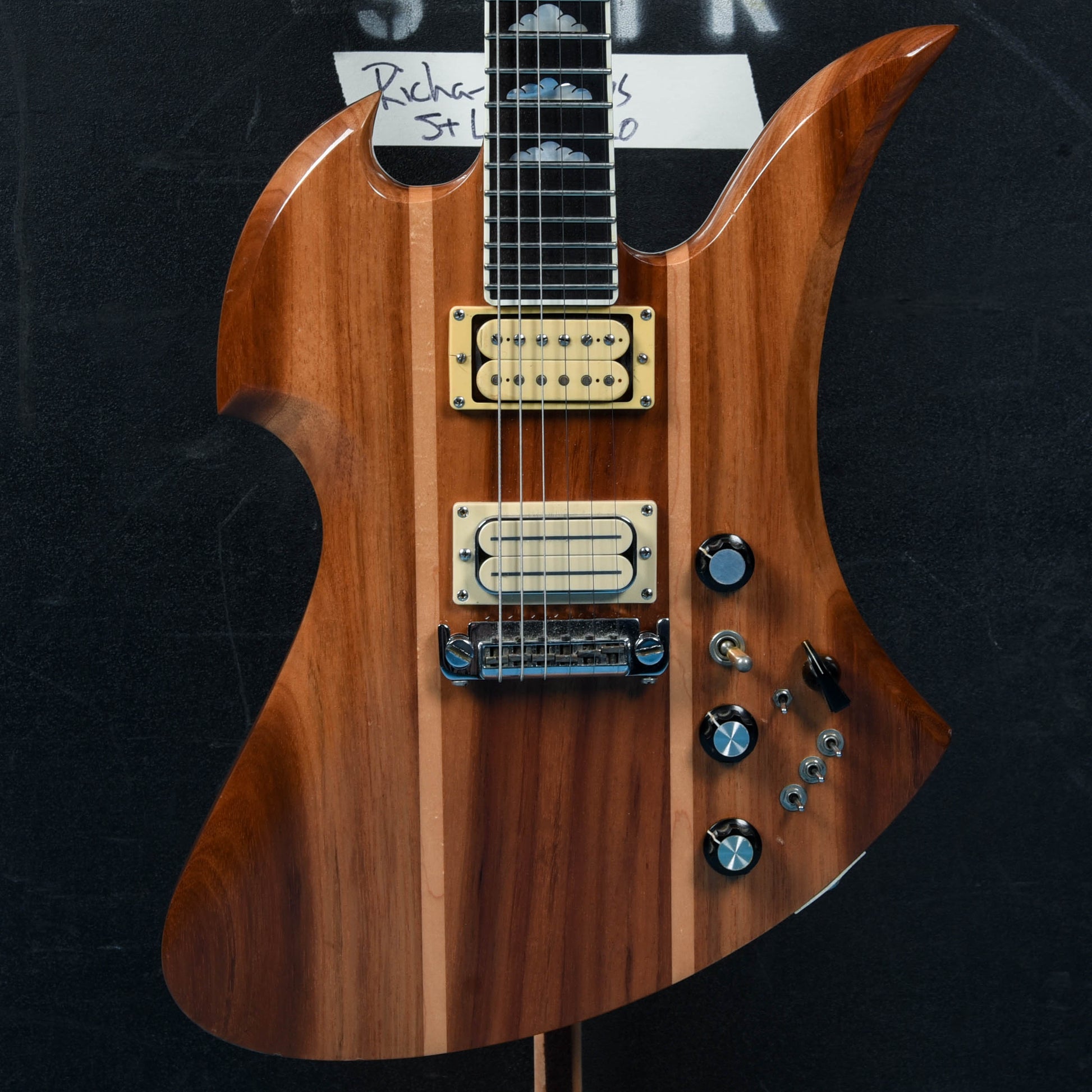 B.C. Rich Mockingbird Supreme Natural 1983