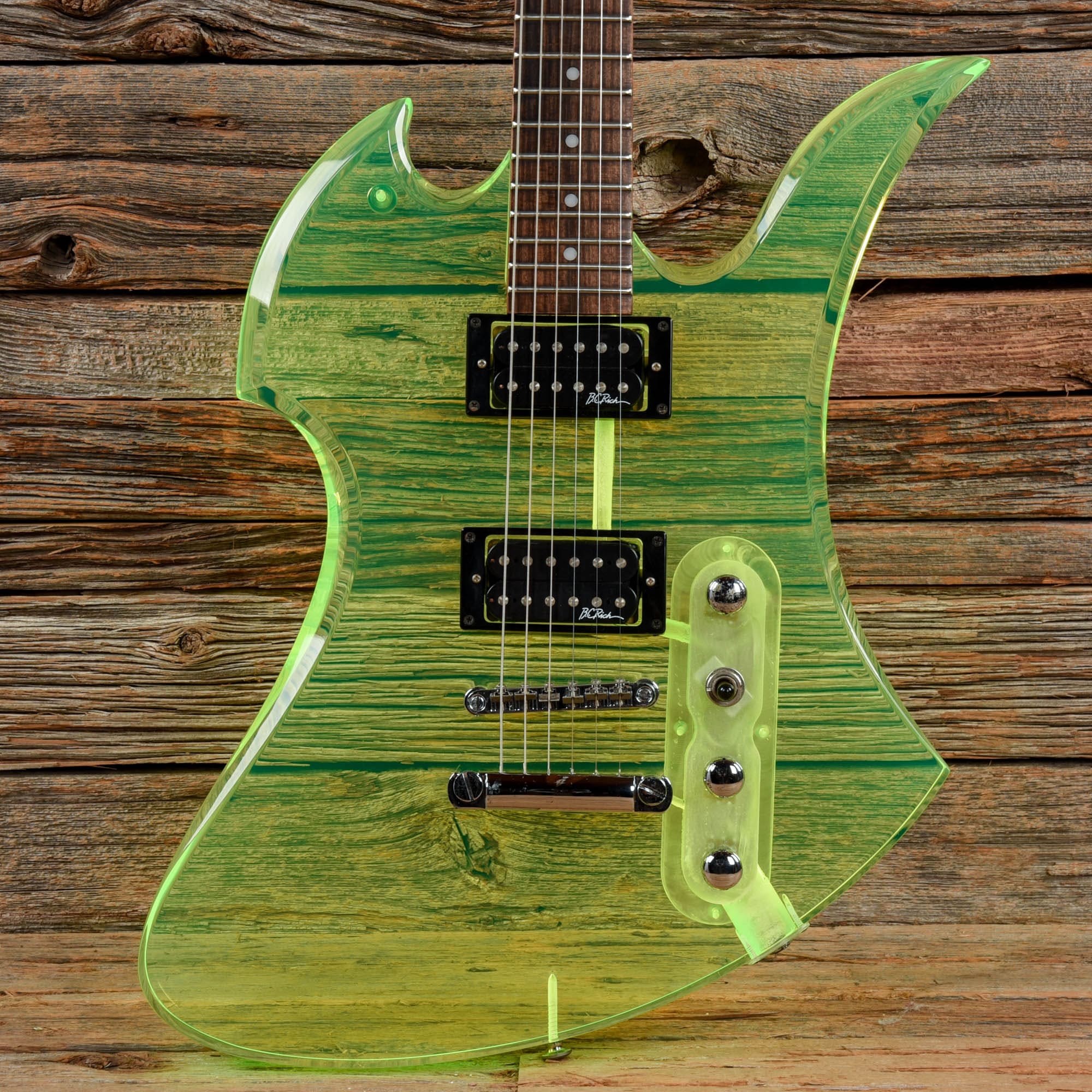 B.C. Rich Mockingbird Lucite Lucite Green – Chicago Music Exchange