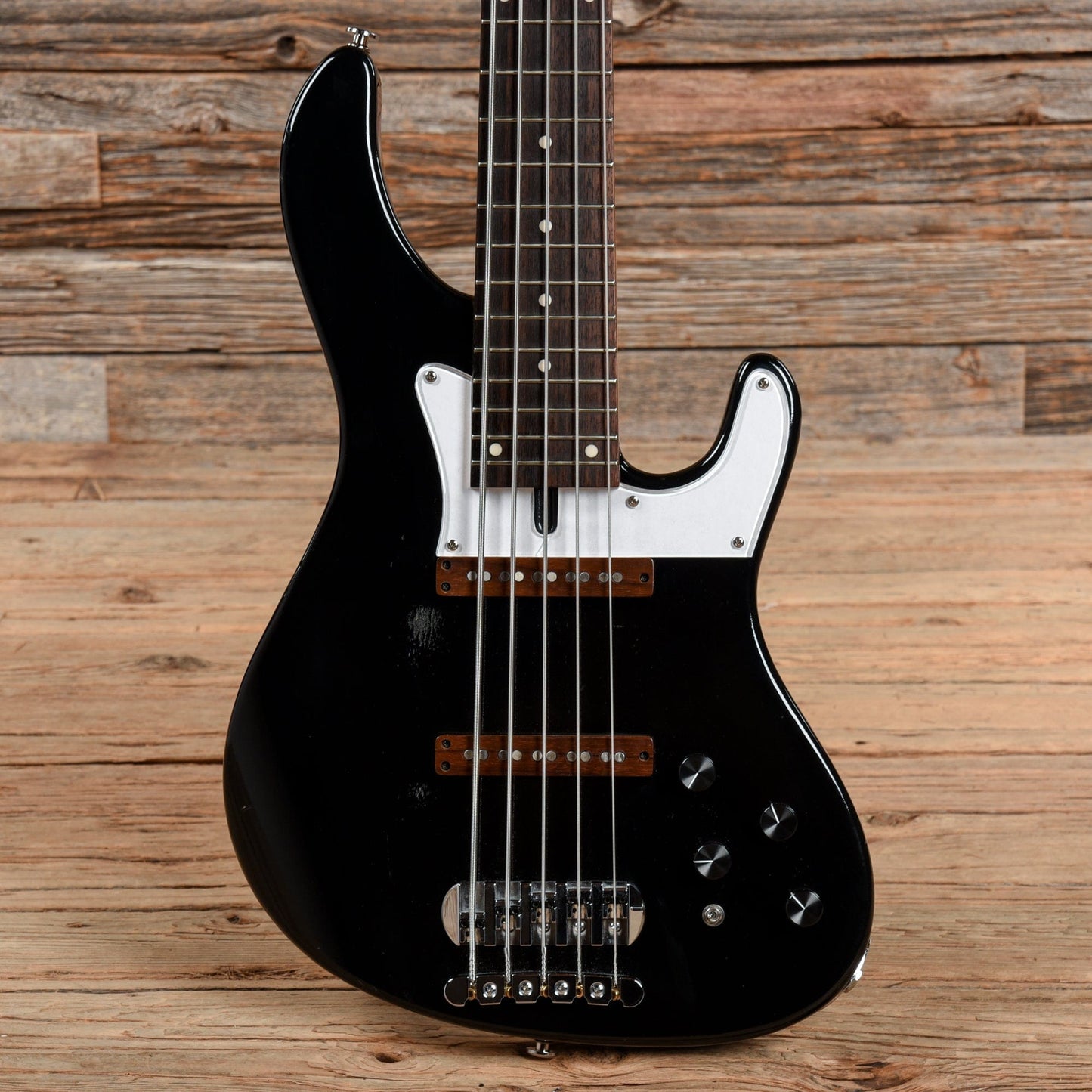 Bacchus Electric Bass Black 2005 Bass Guitars / 4-String