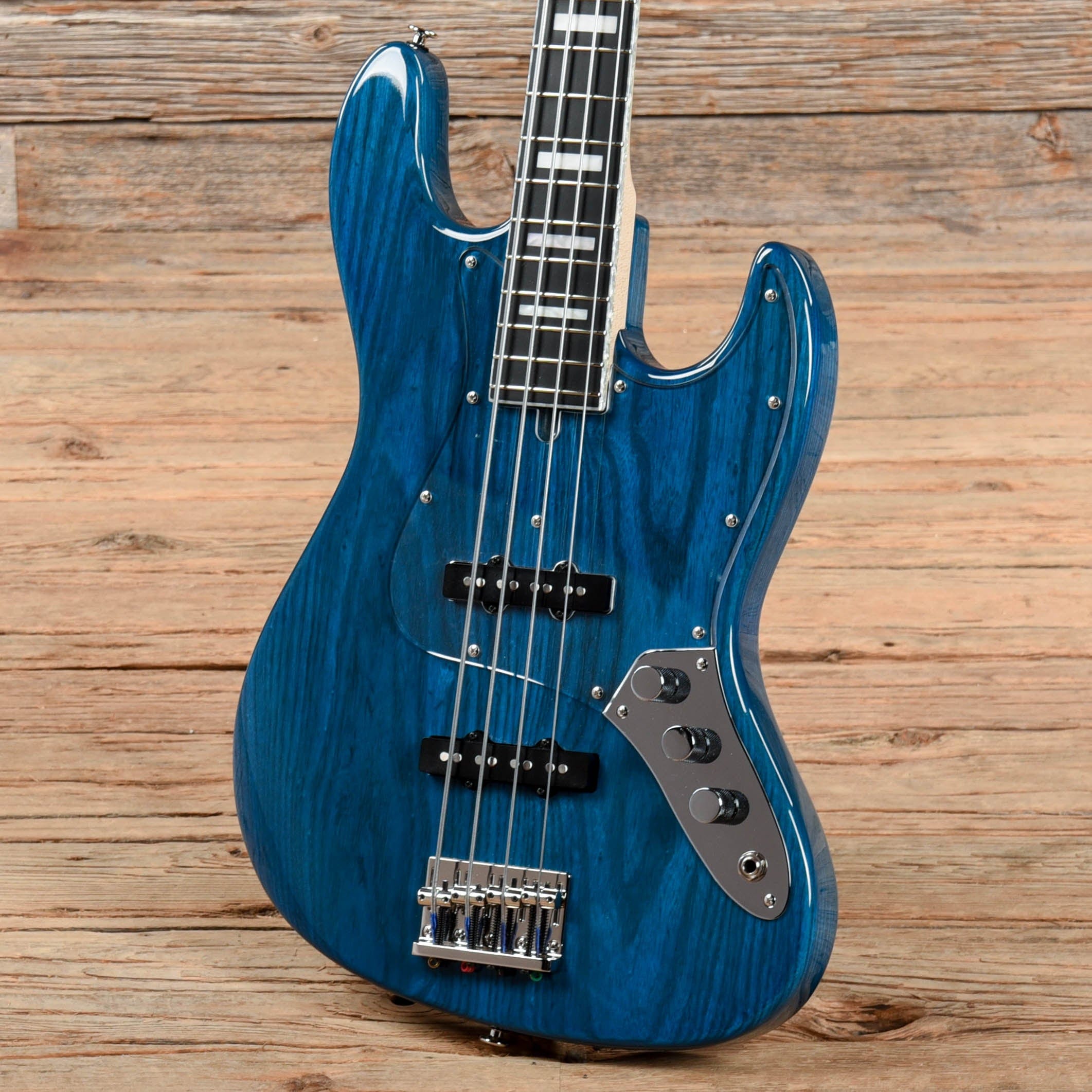 Bacchus Woodline Handmade Blue – Chicago Music Exchange