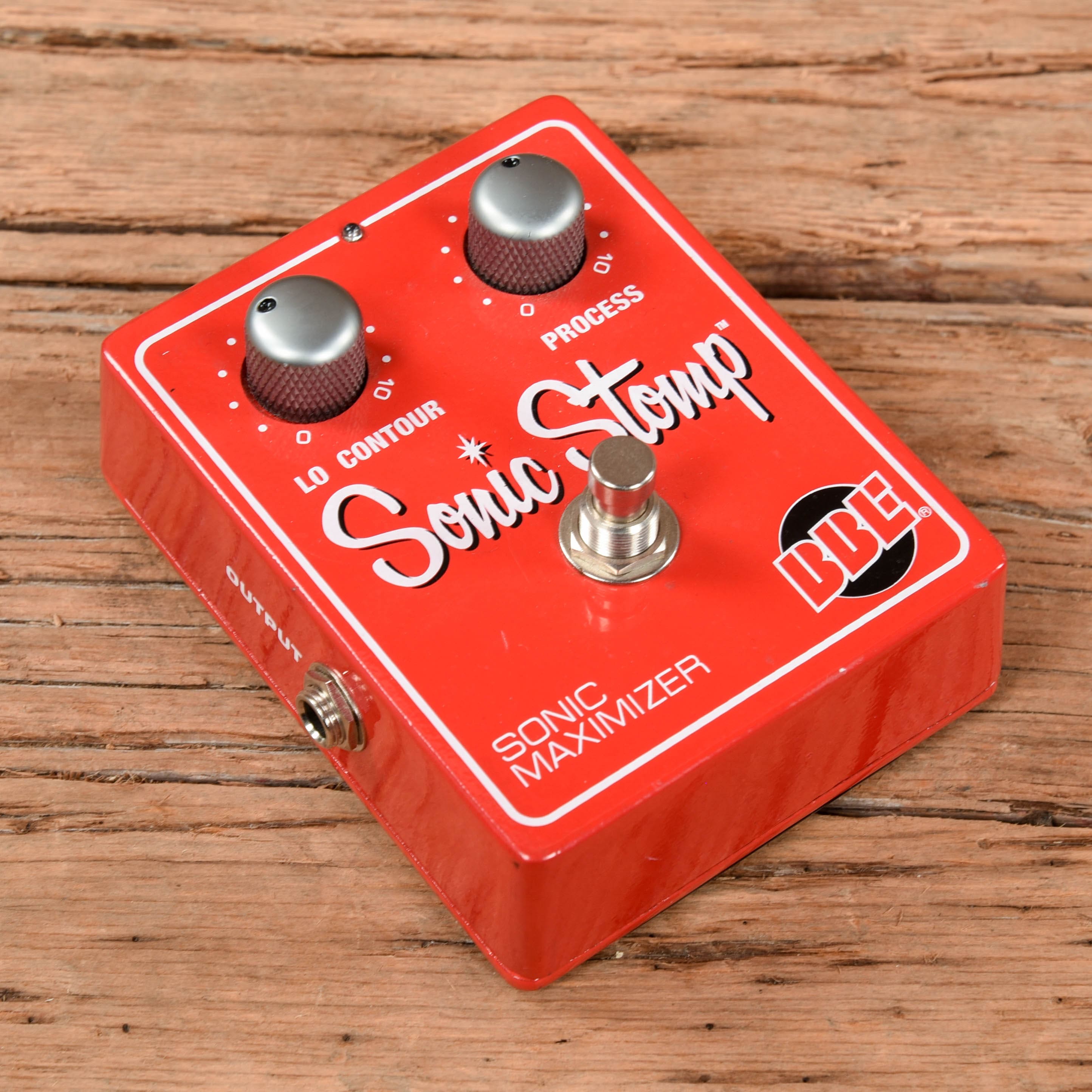 BBE Sonic Stomp Sonic Maximizer – Chicago Music Exchange