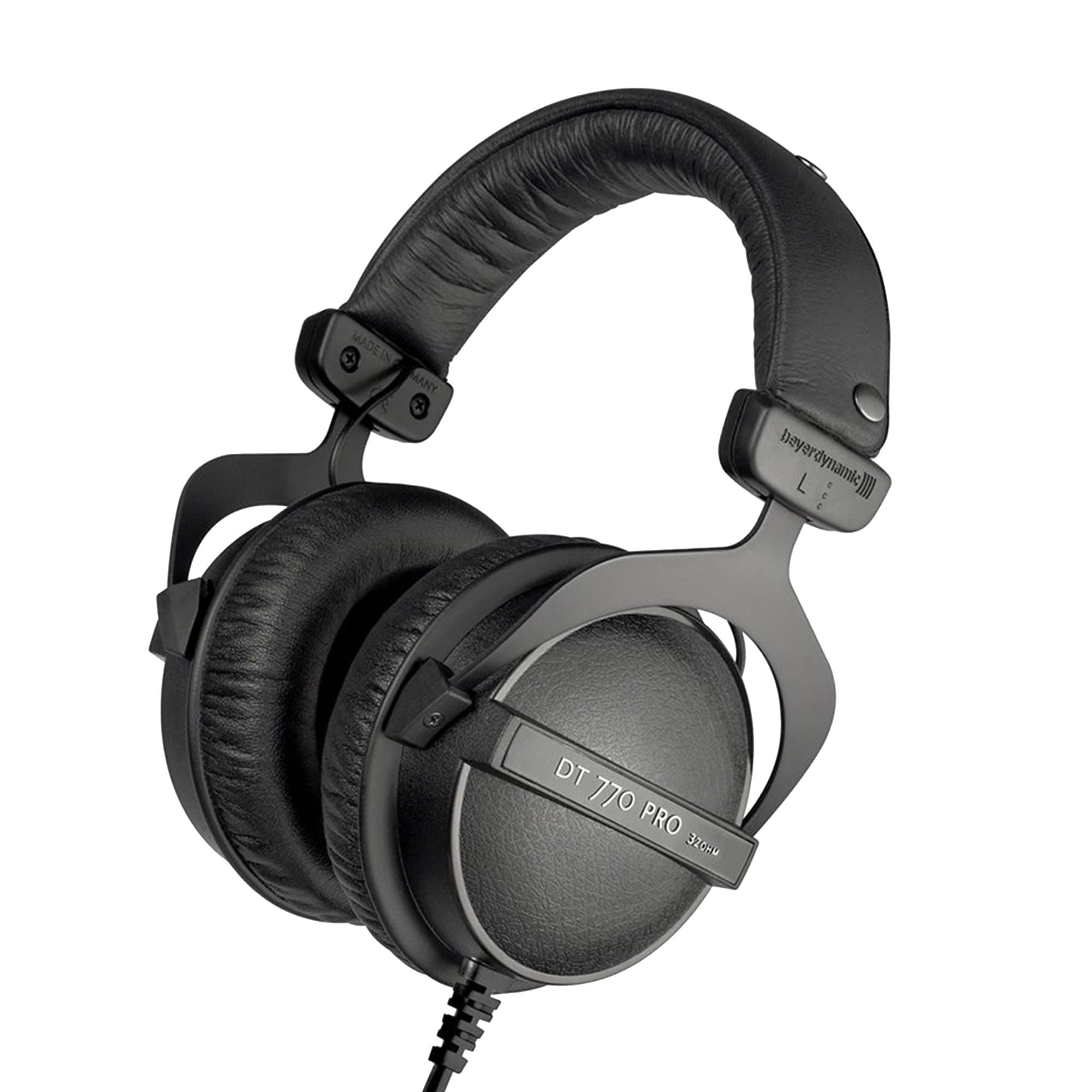 beyerdynamic DT 770 Pro 32 Ohm Studio Headphones Home Audio / Headphones / Closed-back Headphones