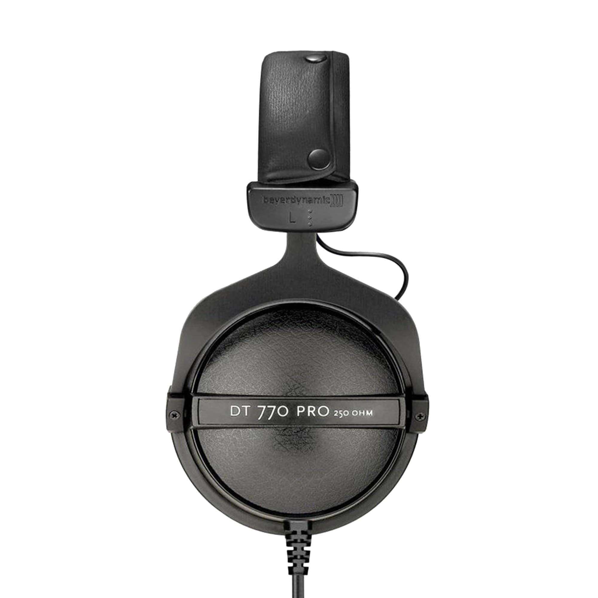 beyerdynamimc DT 770 Pro 250 Ohm Studio Headphones Home Audio / Headphones / Closed-back Headphones