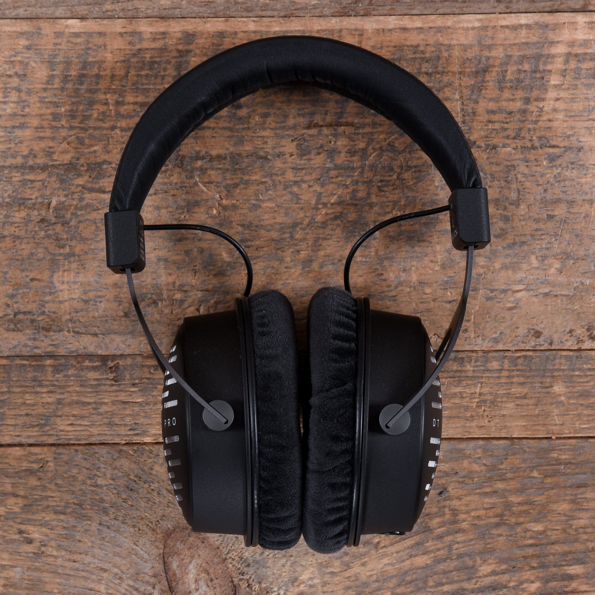 Beyerdynamic dt 1990 discount pro 250 ohm