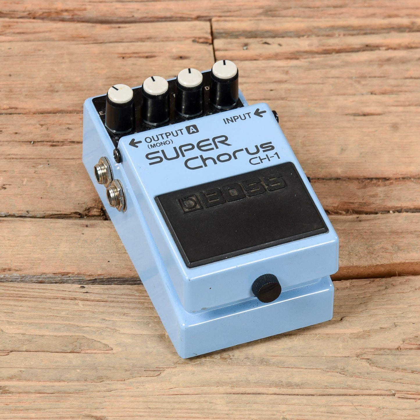 Boss CH-1 Super Chorus Effects and Pedals / Chorus and Vibrato