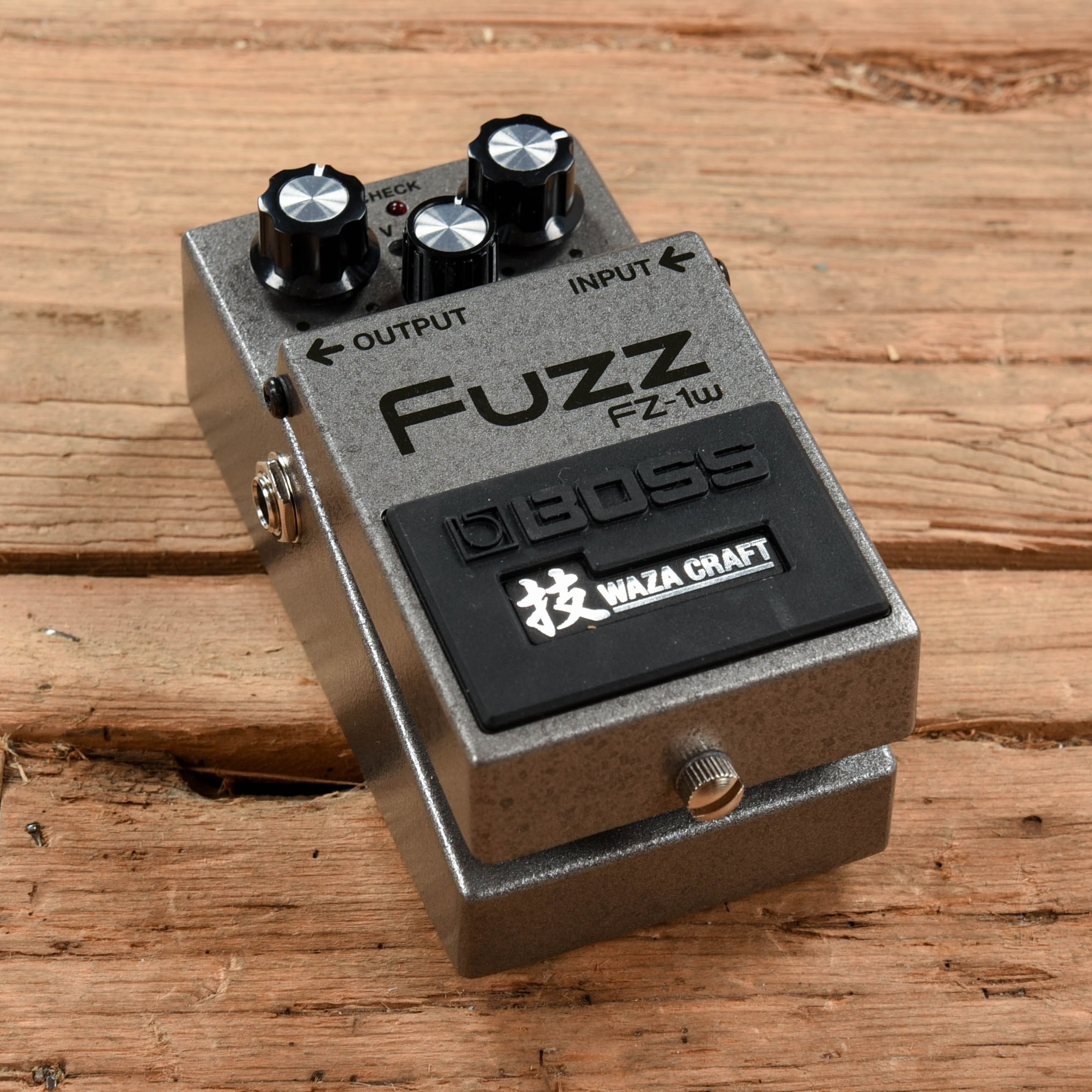 Boss FZ-1W Fuzz Waza Craft – Chicago Music Exchange