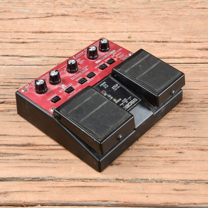 Boss RC-20 Loop Station Effects and Pedals / Loop Pedals and Samplers