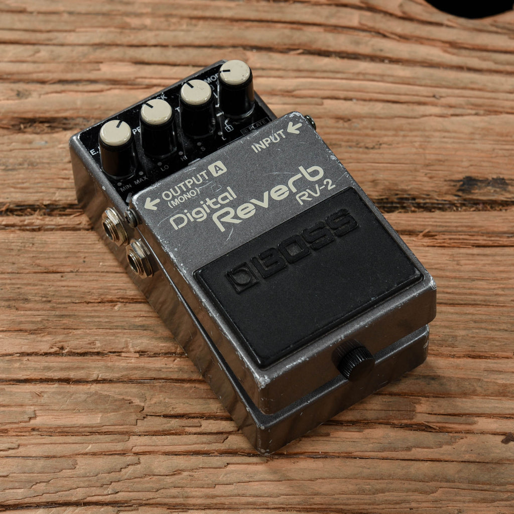 Boss RV-2 Digital Reverb – Chicago Music Exchange