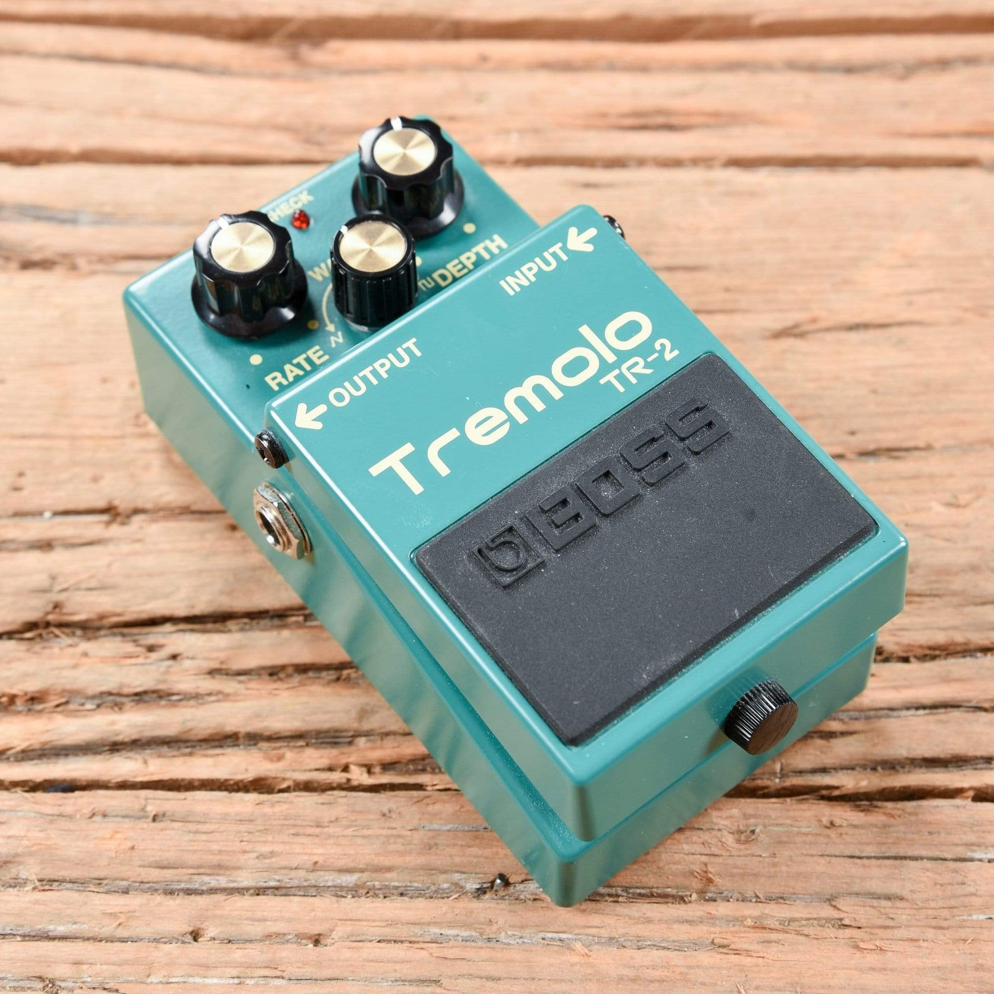 Boss TR-2 Tremolo Effects and Pedals / Tremolo and Vibrato