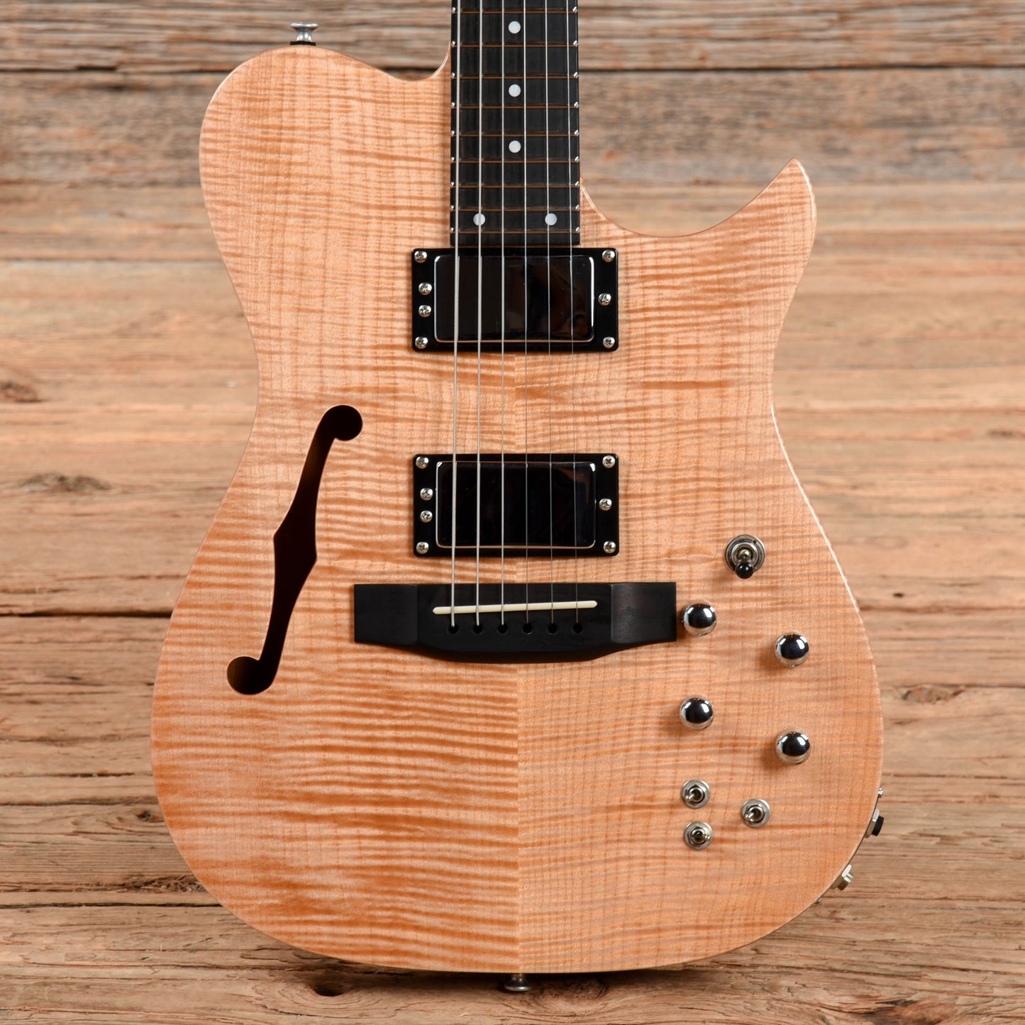 Carvin AE185 Natural Electric Guitars / Semi-Hollow