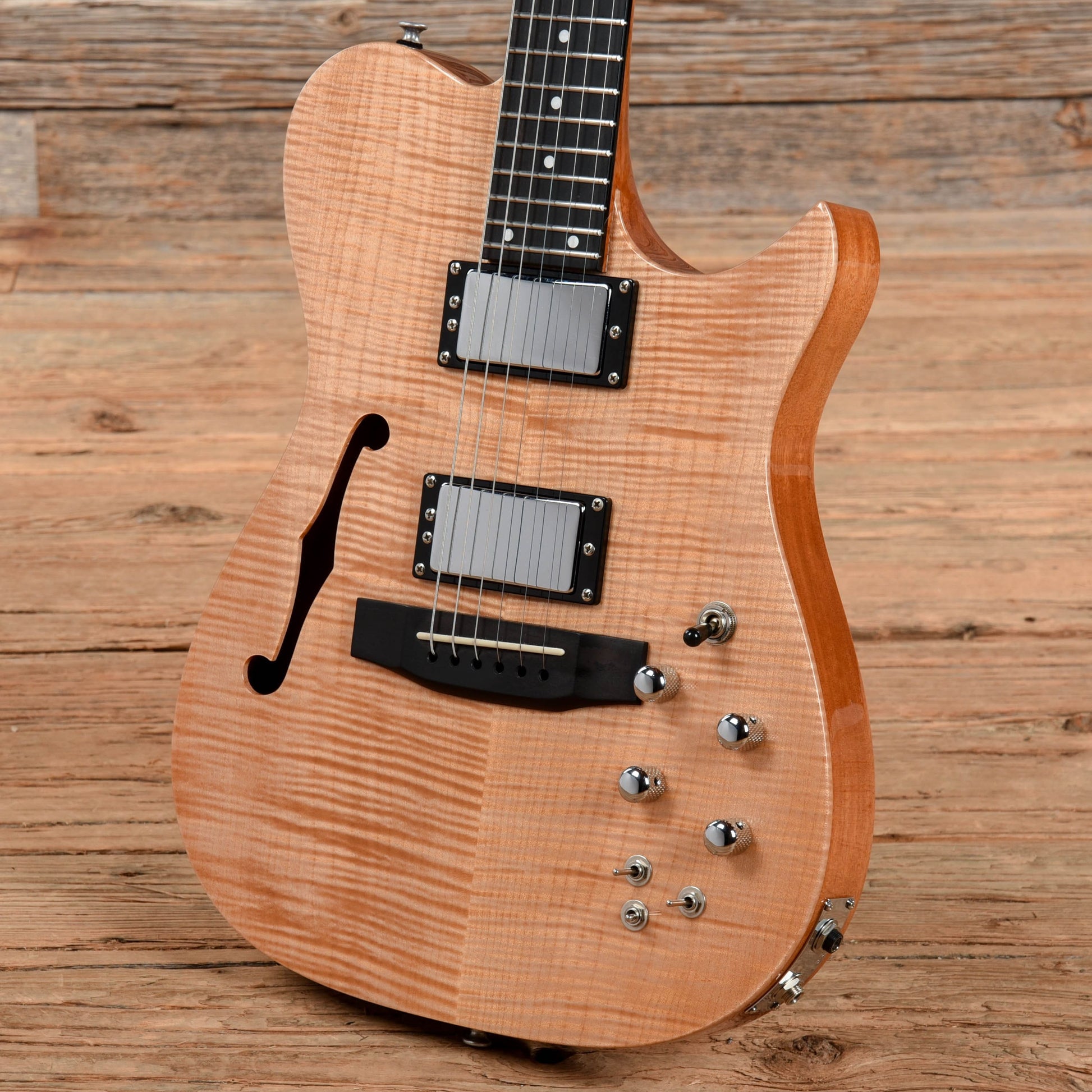 Carvin AE185 Natural Electric Guitars / Semi-Hollow