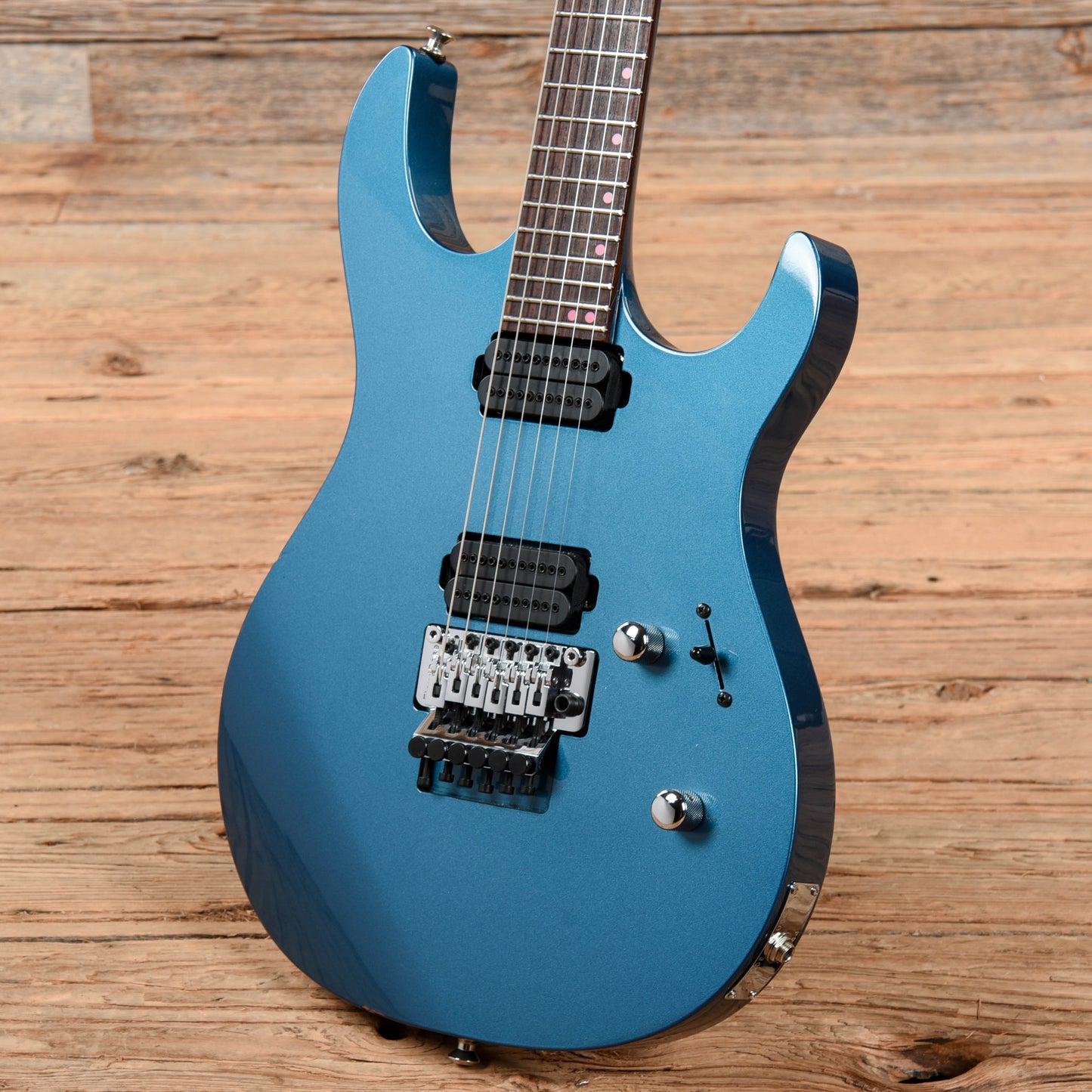 Carvin DC600 Metallic Blue Electric Guitars / Solid Body