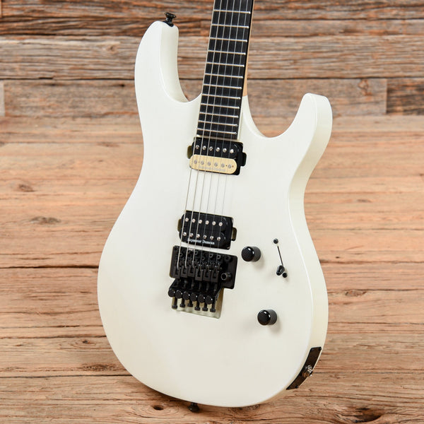 Carvin DC600 Snow White – Chicago Music Exchange